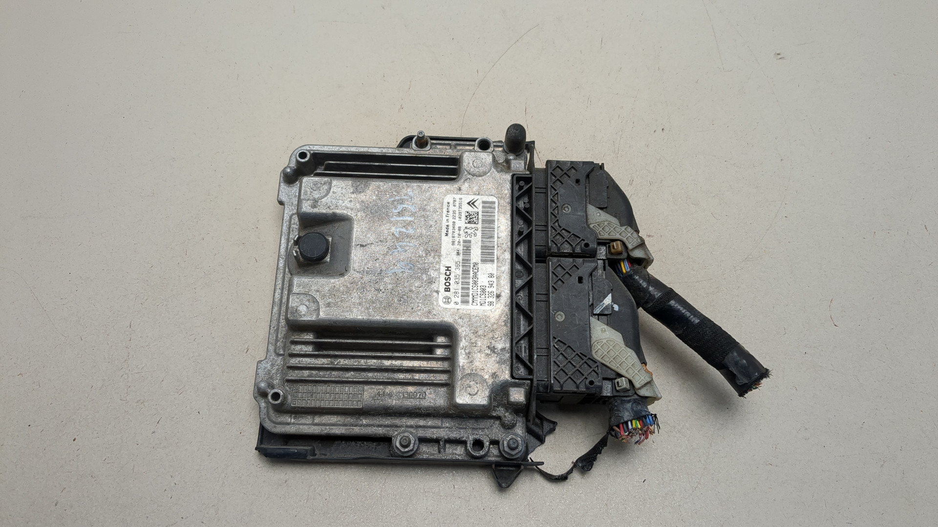 Блок управления двигателем