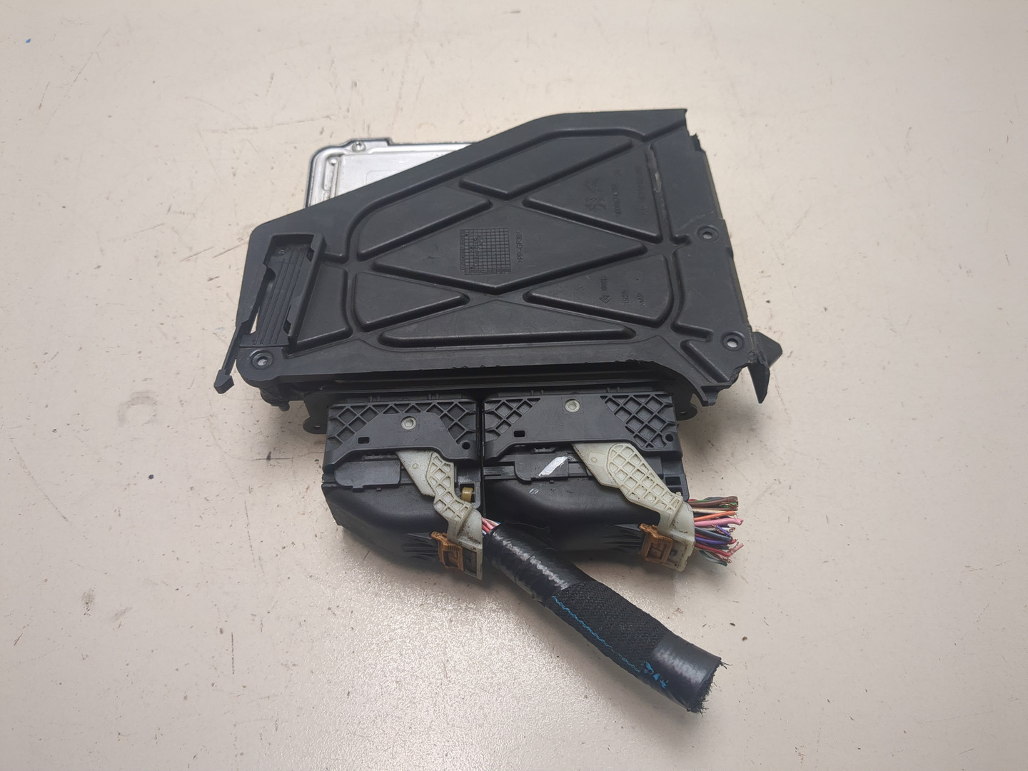 Блок управления двигателем