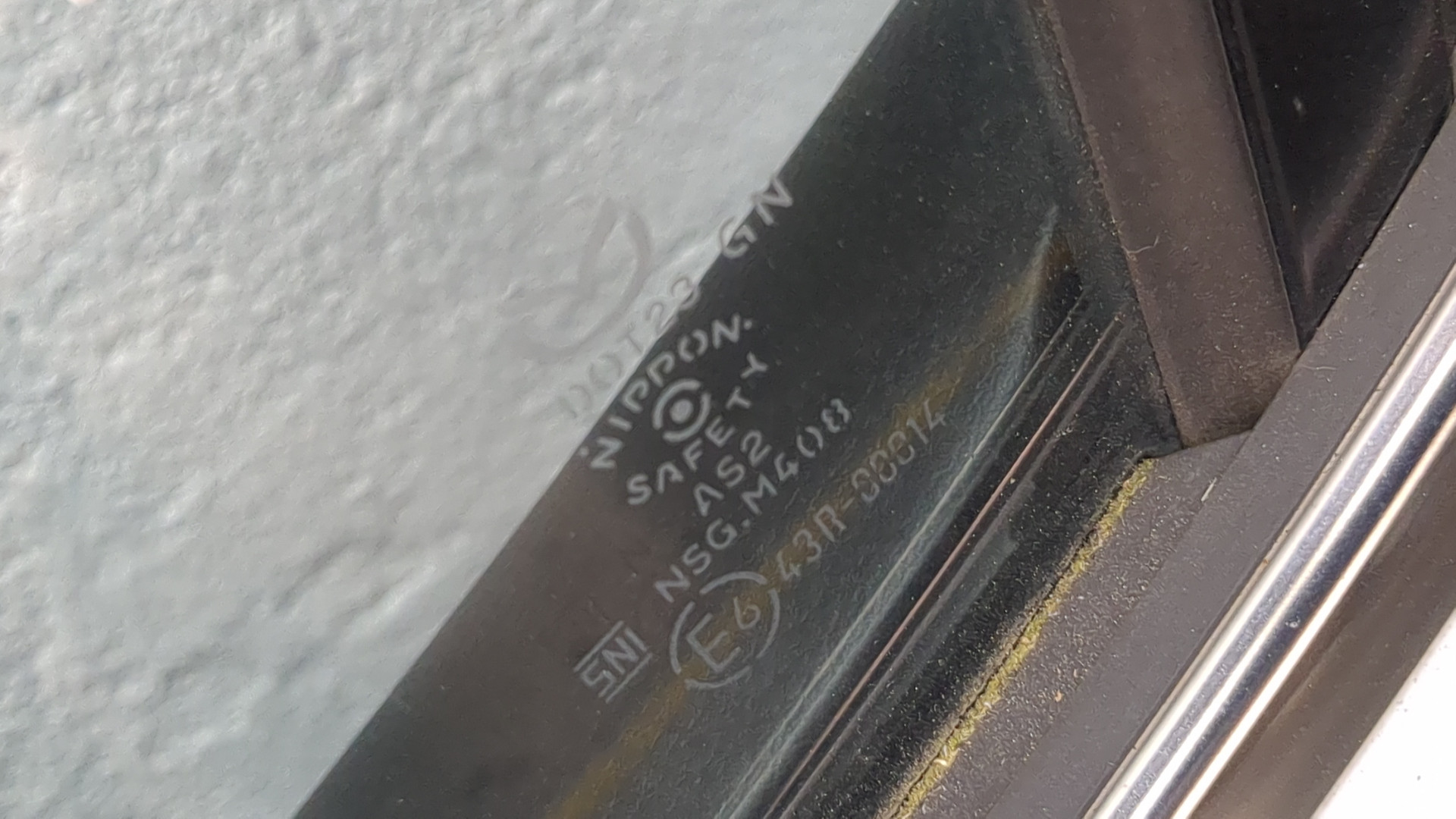 Дверь задняя левая