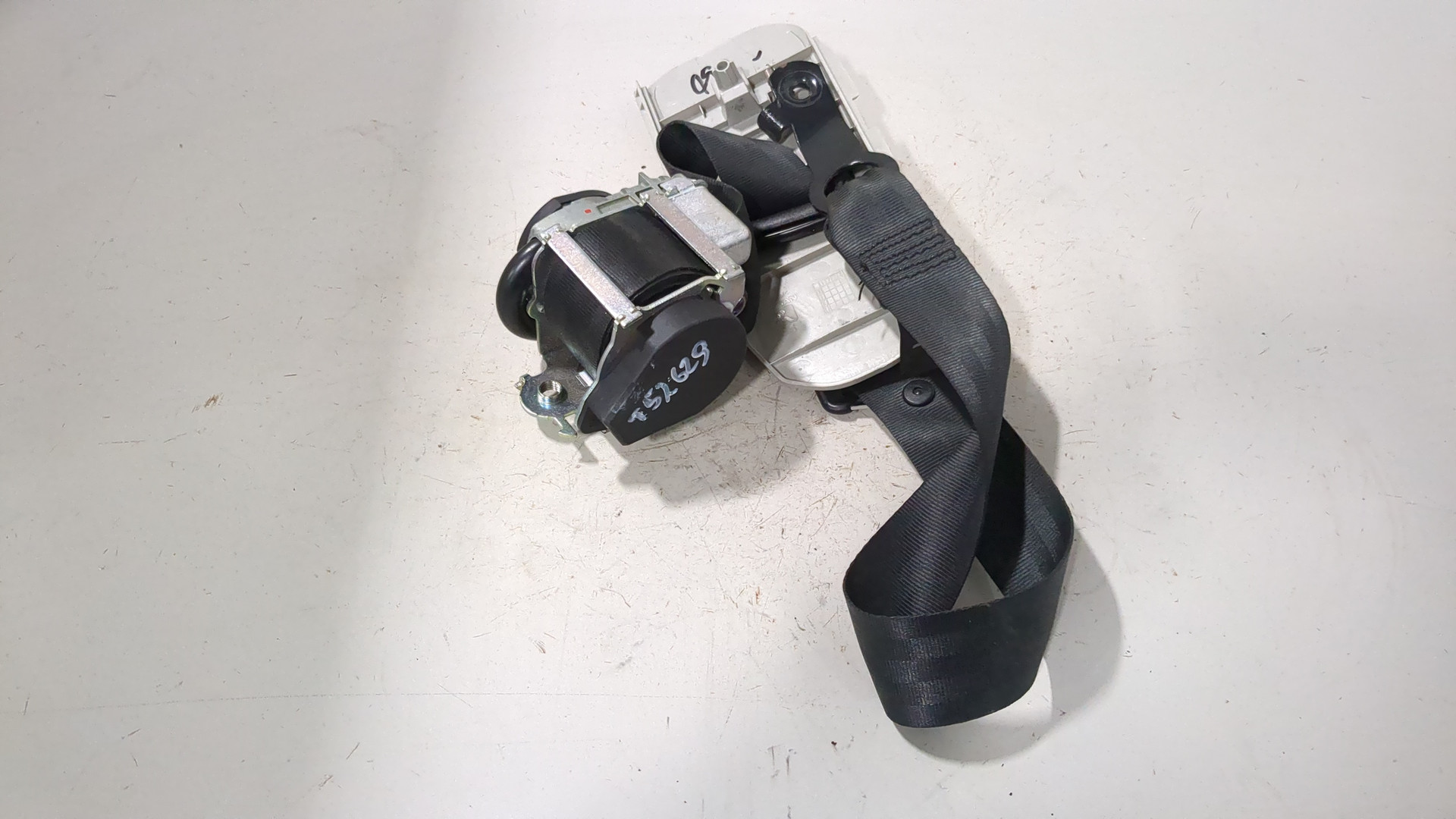 Ремень безопасности