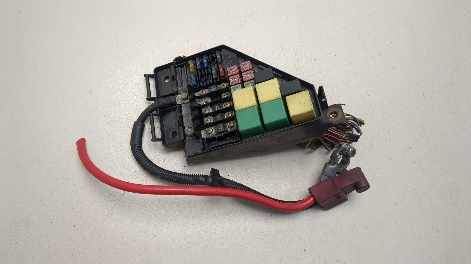 Блок предохранителей