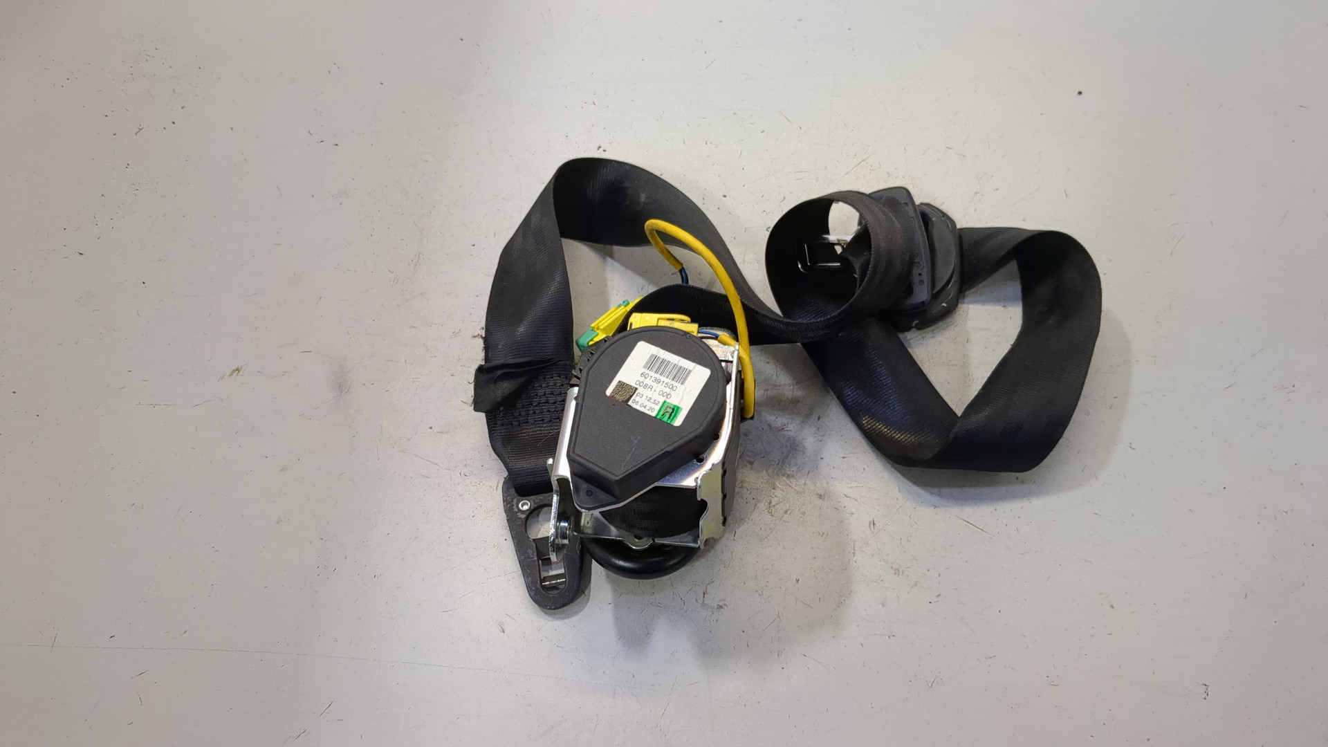 Ремень безопасности