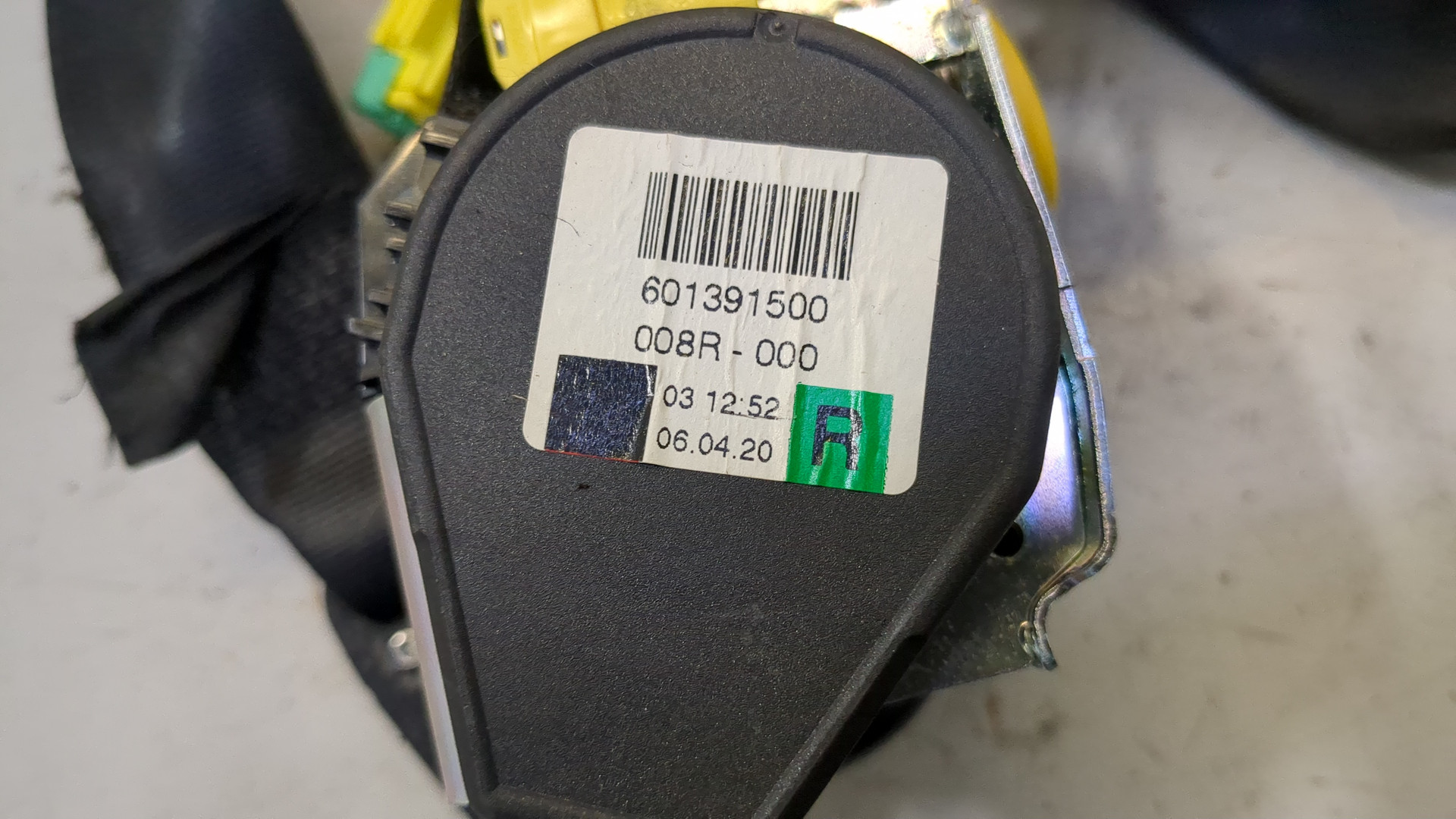 Ремень безопасности