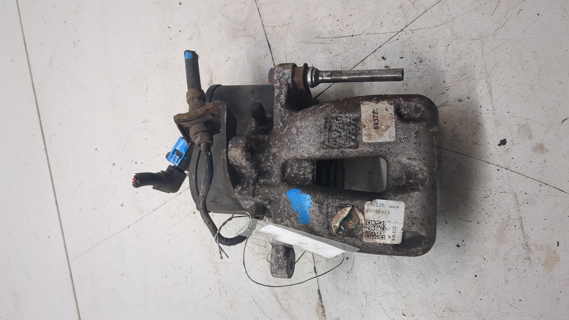 Суппорт задний левый