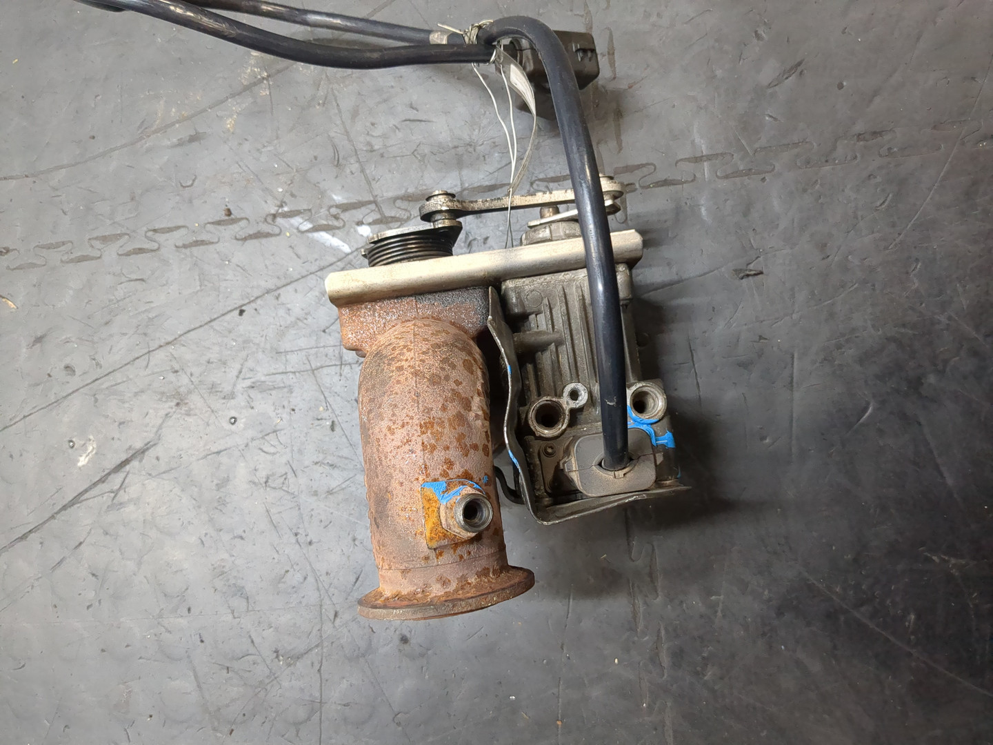 Клапан рециркуляции выхлопных газов (EGR)