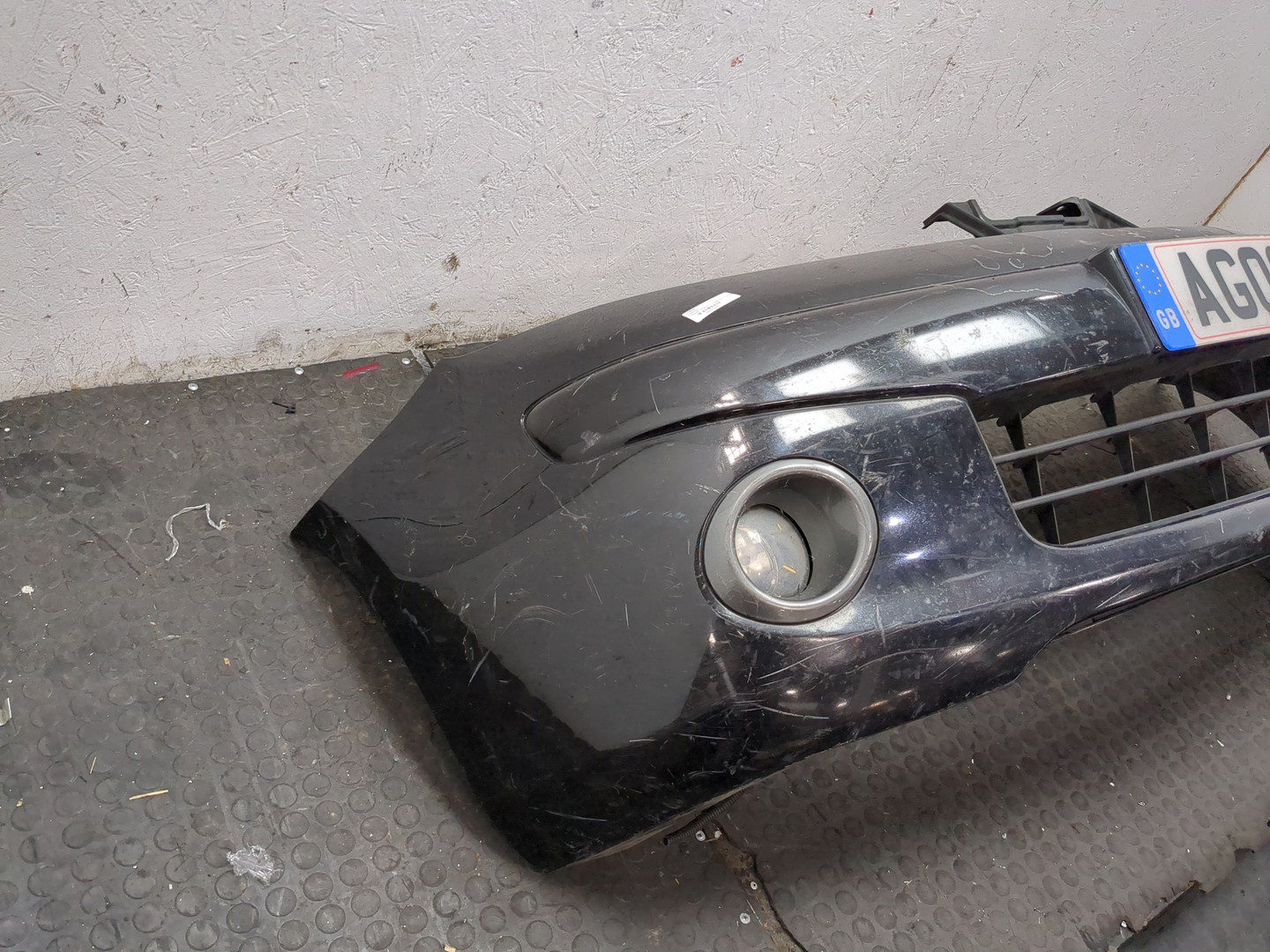 Бампер передний