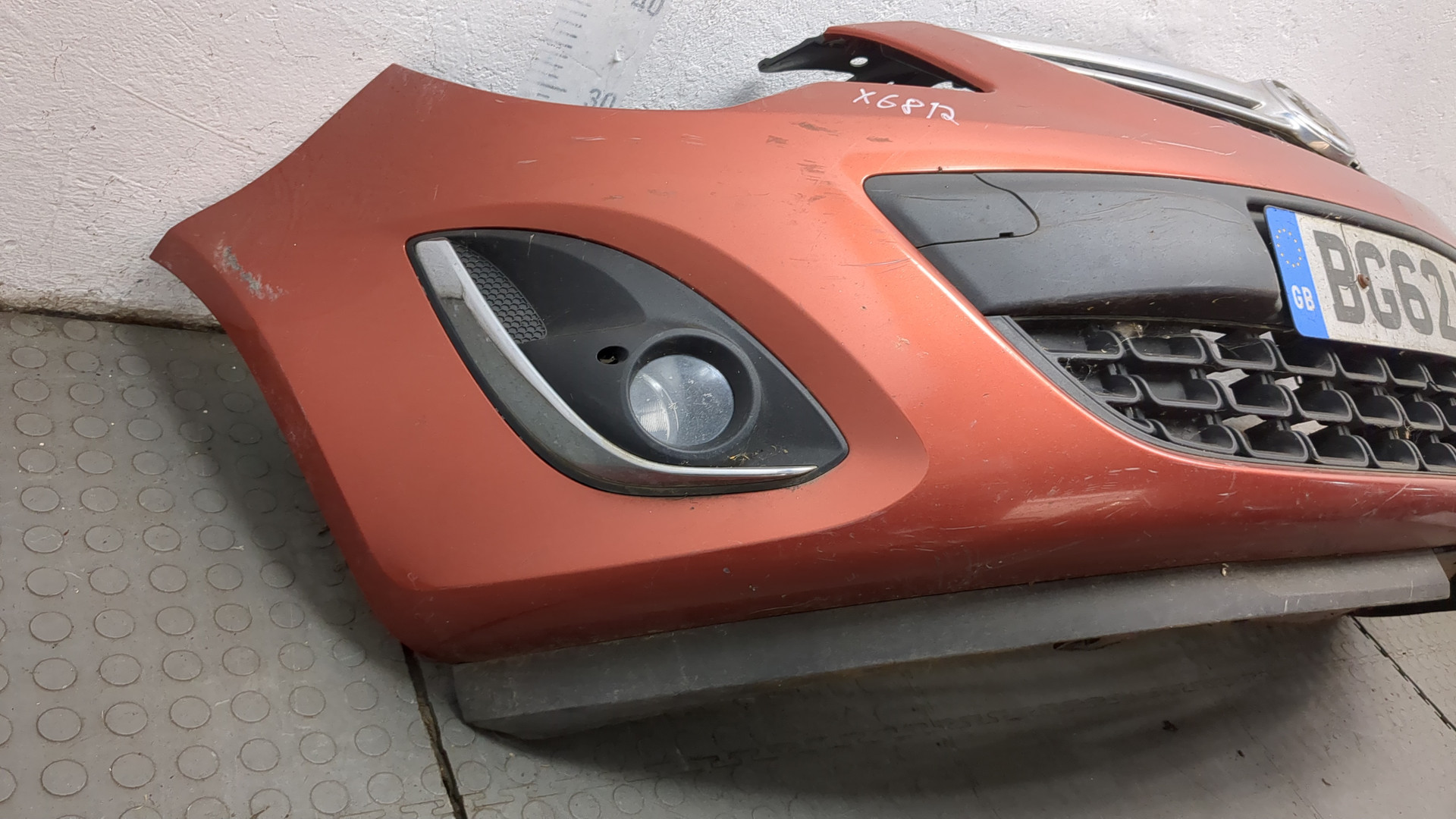 Бампер передний