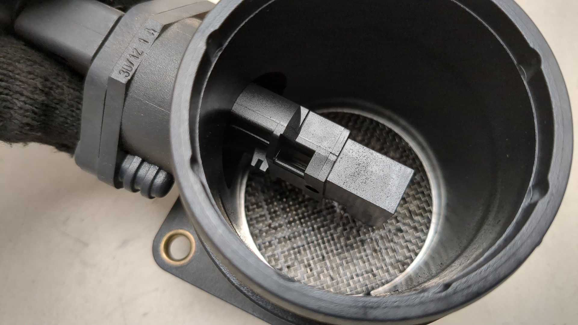 Расходомер воздуха (ДМРВ)