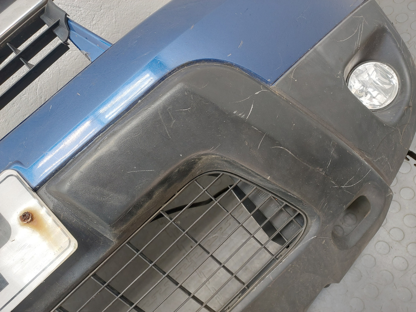 Бампер передний