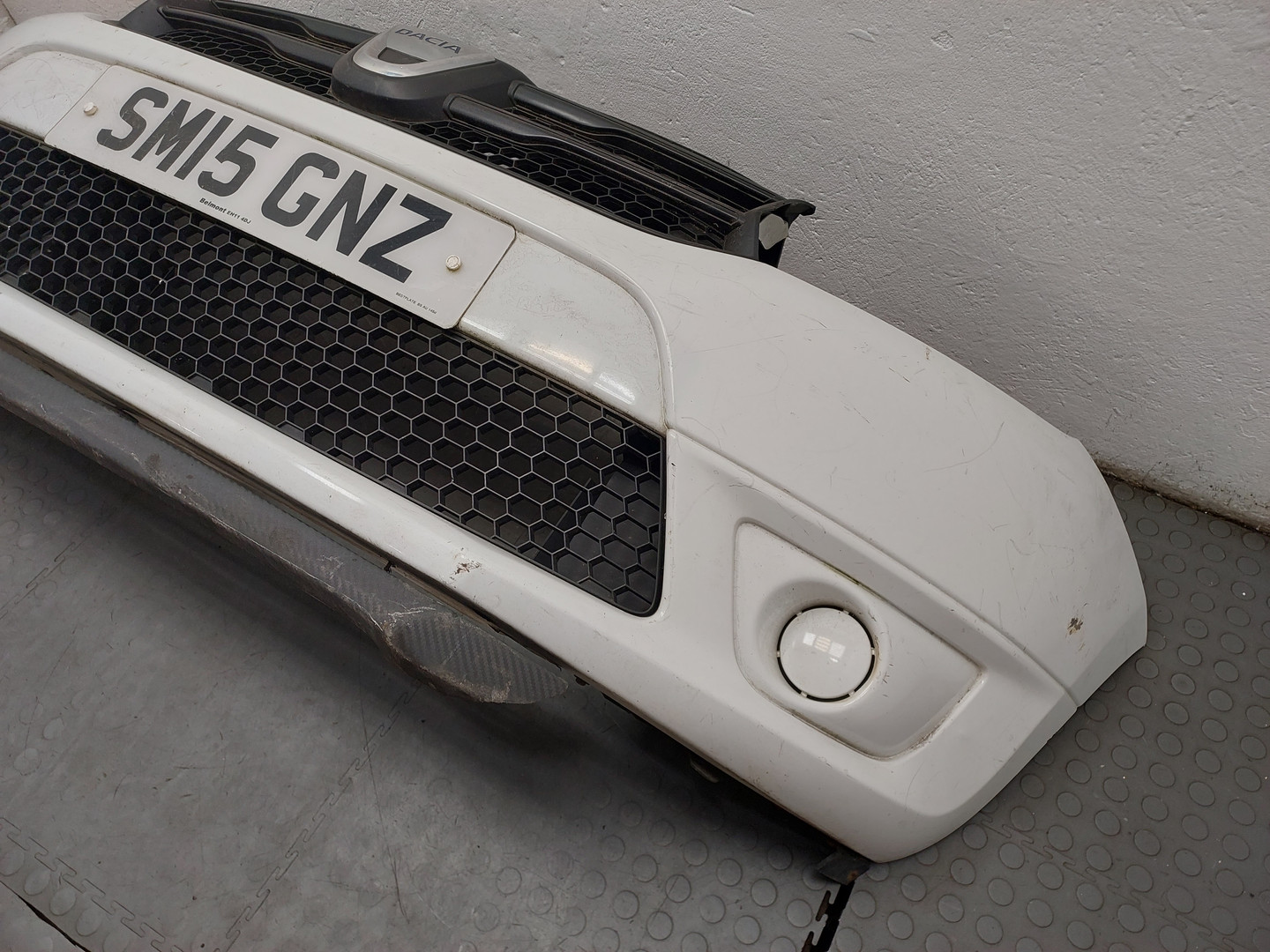 Бампер передний