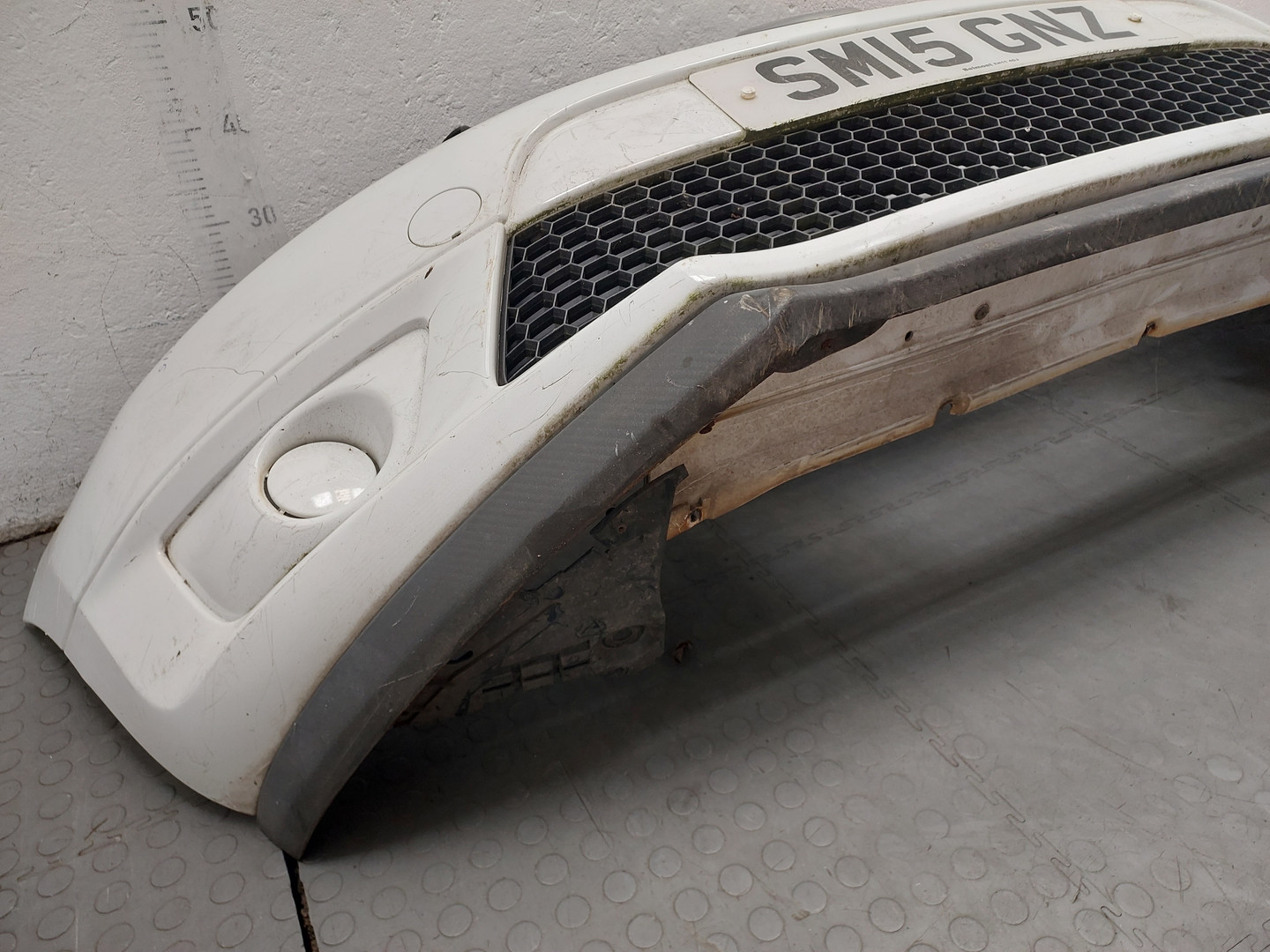 Бампер передний