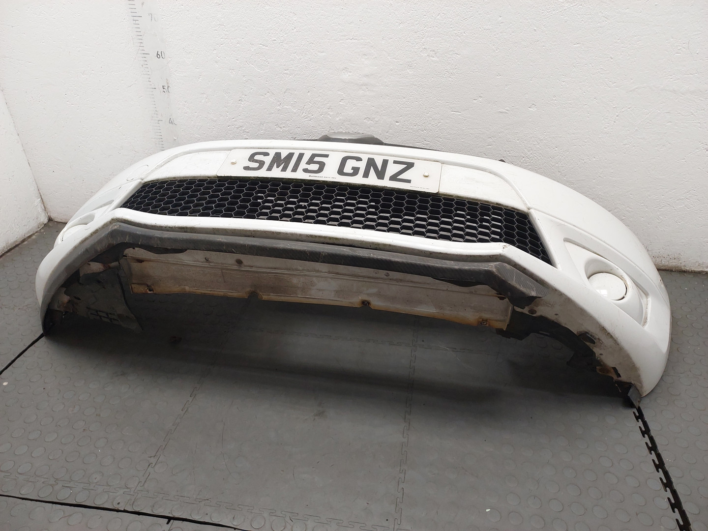 Бампер передний