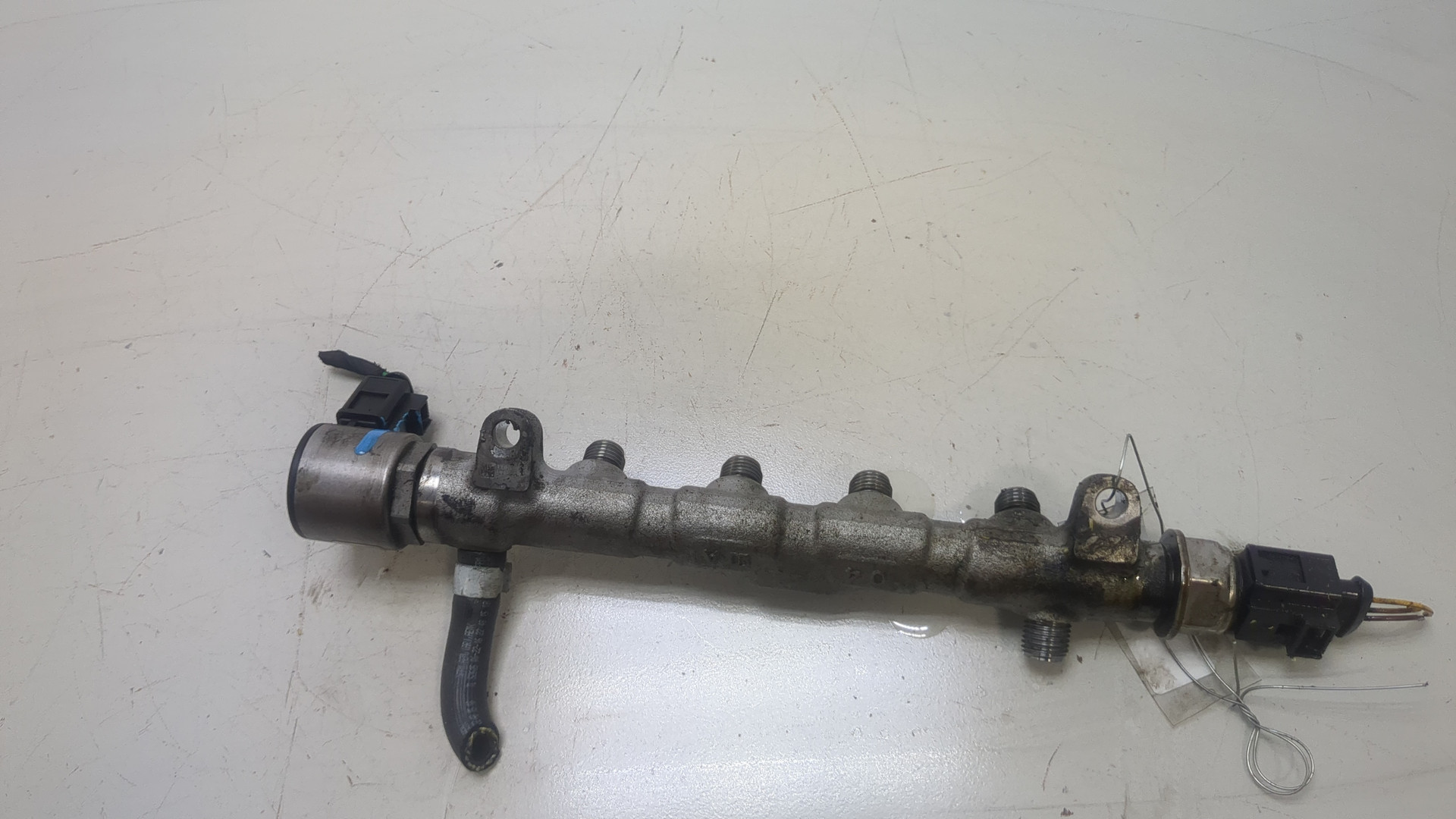 Рейка топливная (рампа)