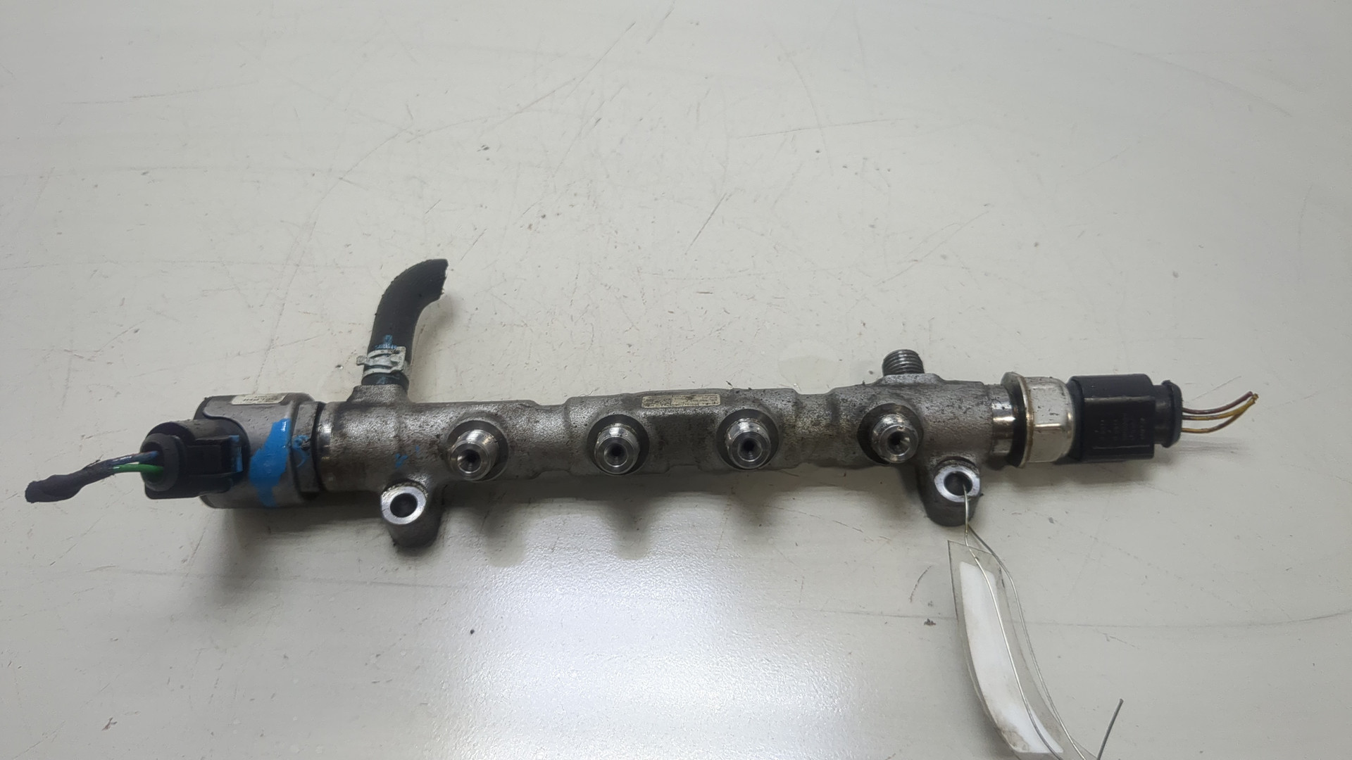 Рейка топливная (рампа)