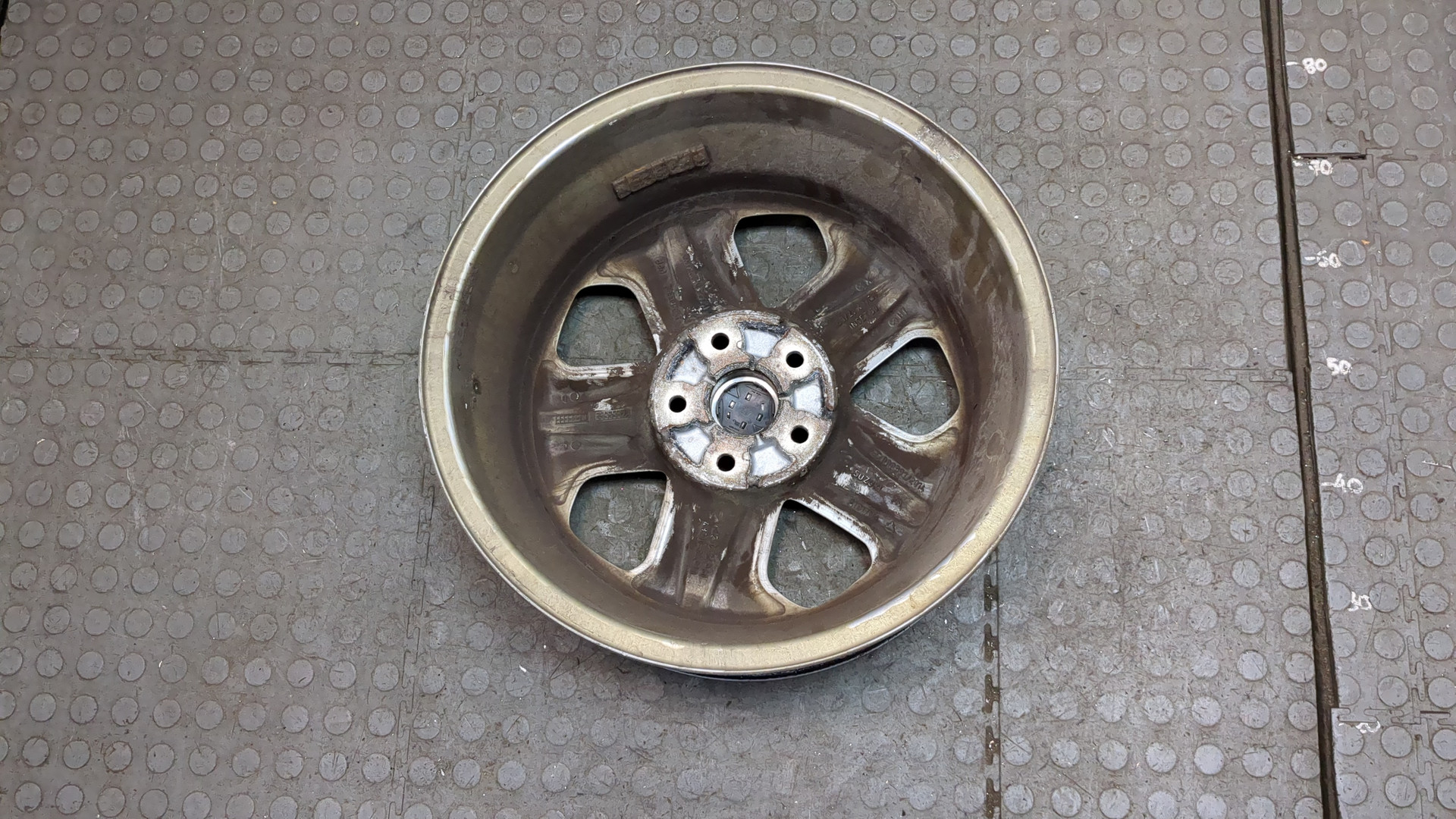 Диск колесный литой