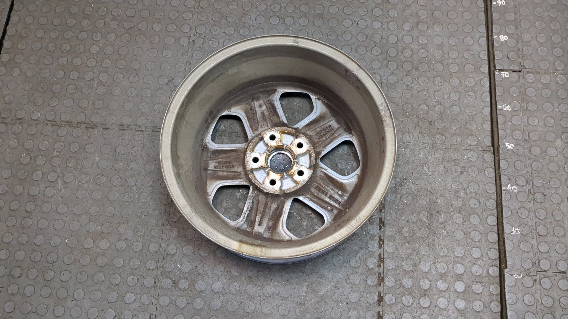 Диск колесный литой