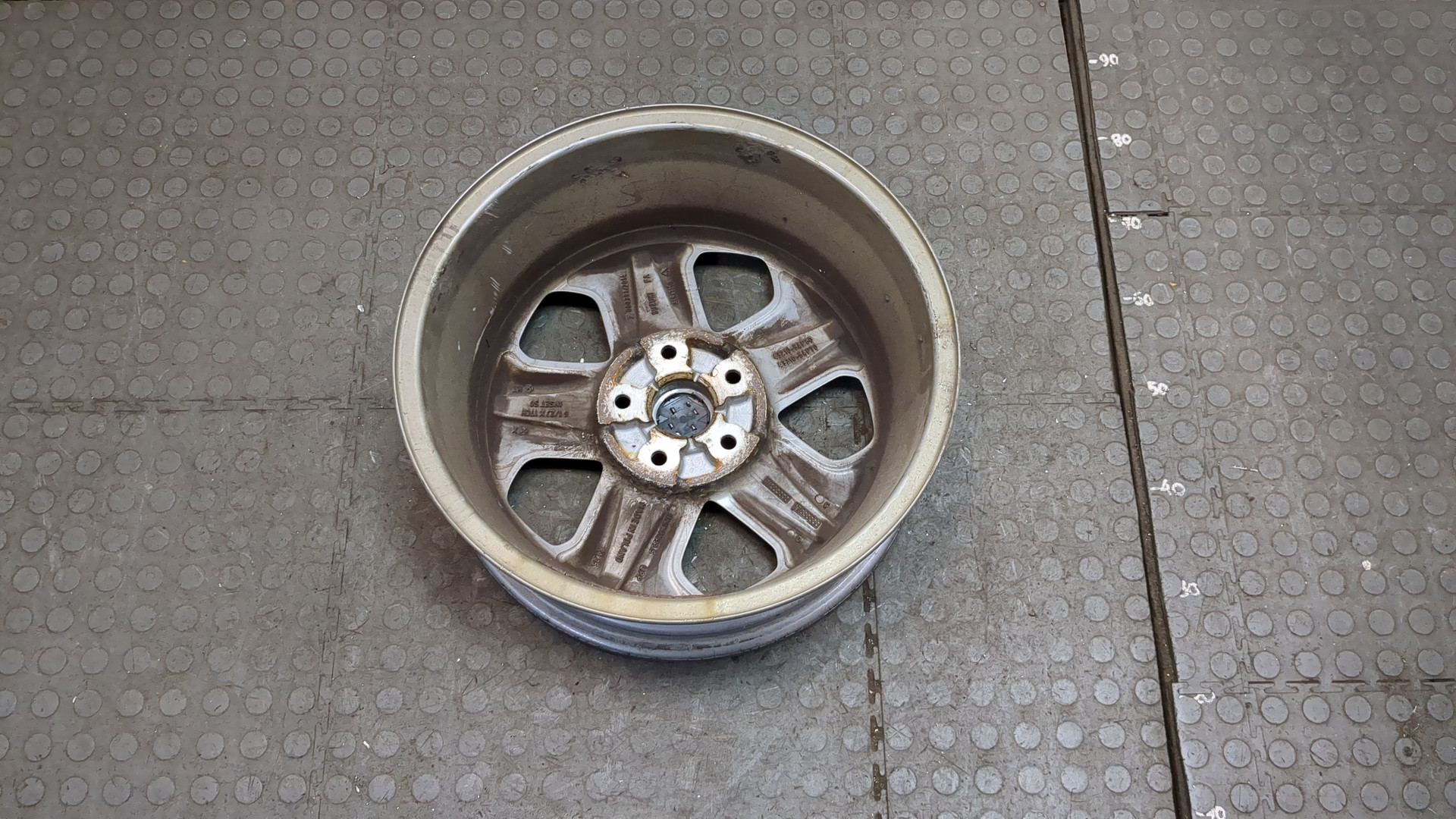 Диск колесный литой