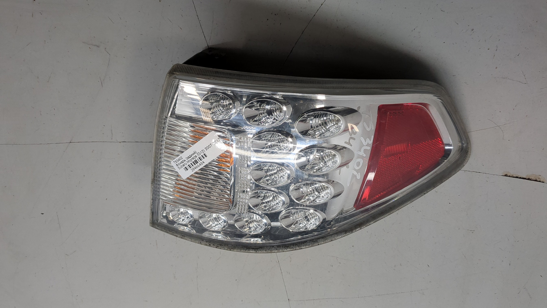 Фонарь задний правый