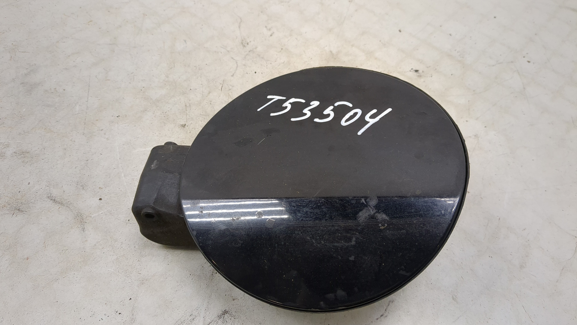 Лючок бензобака