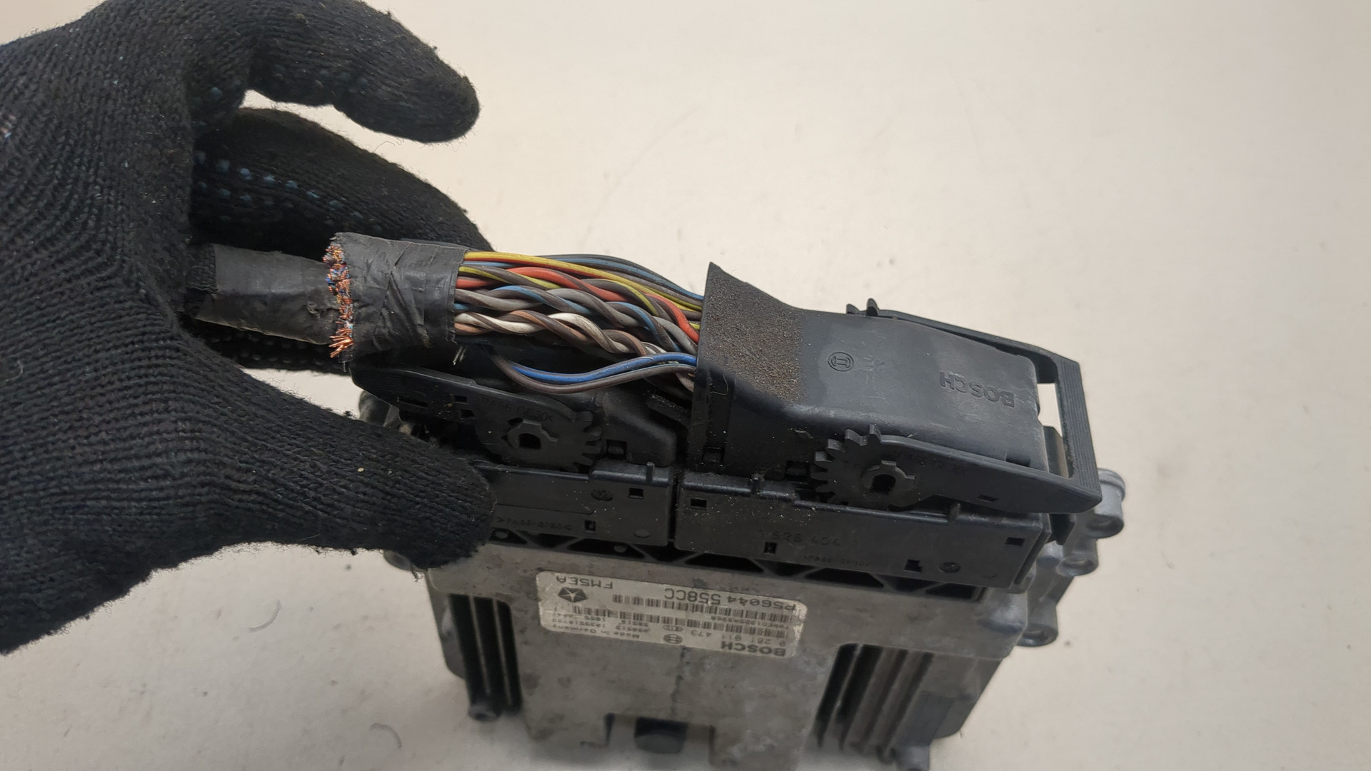 Блок управления двигателем