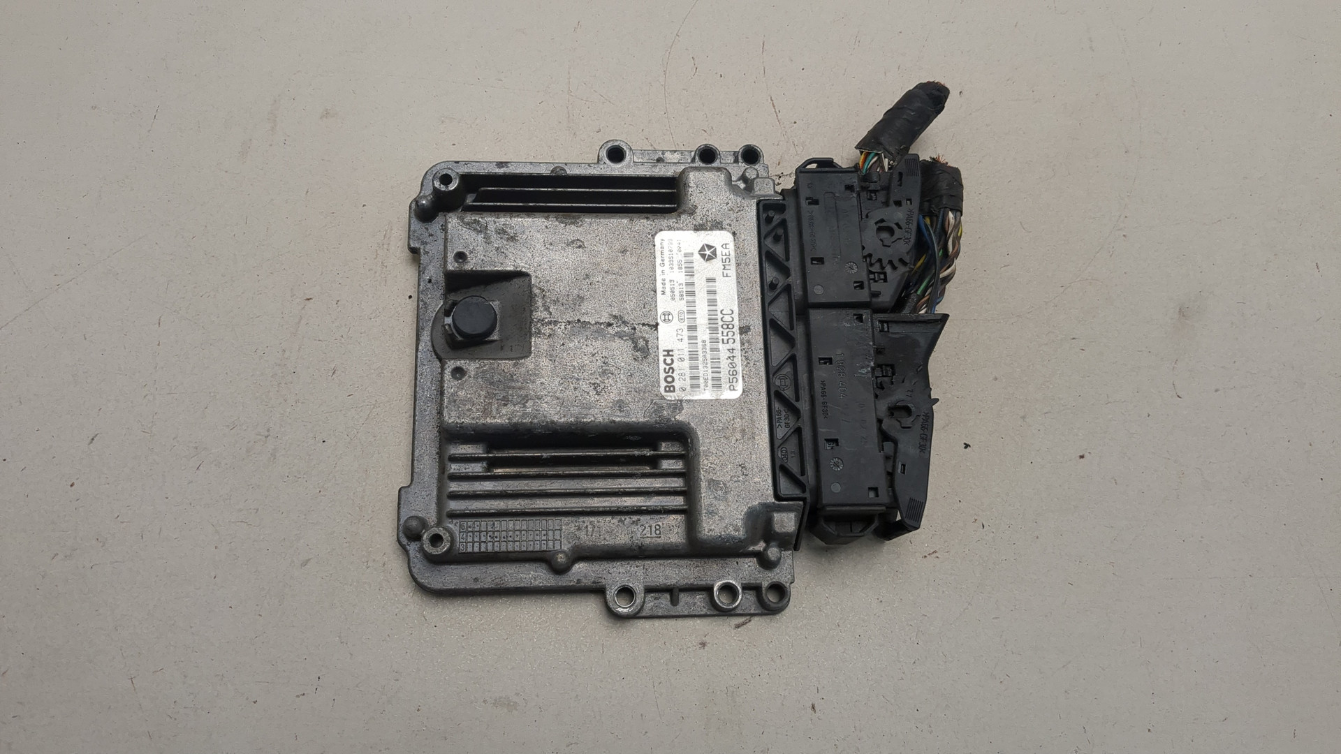 Блок управления двигателем