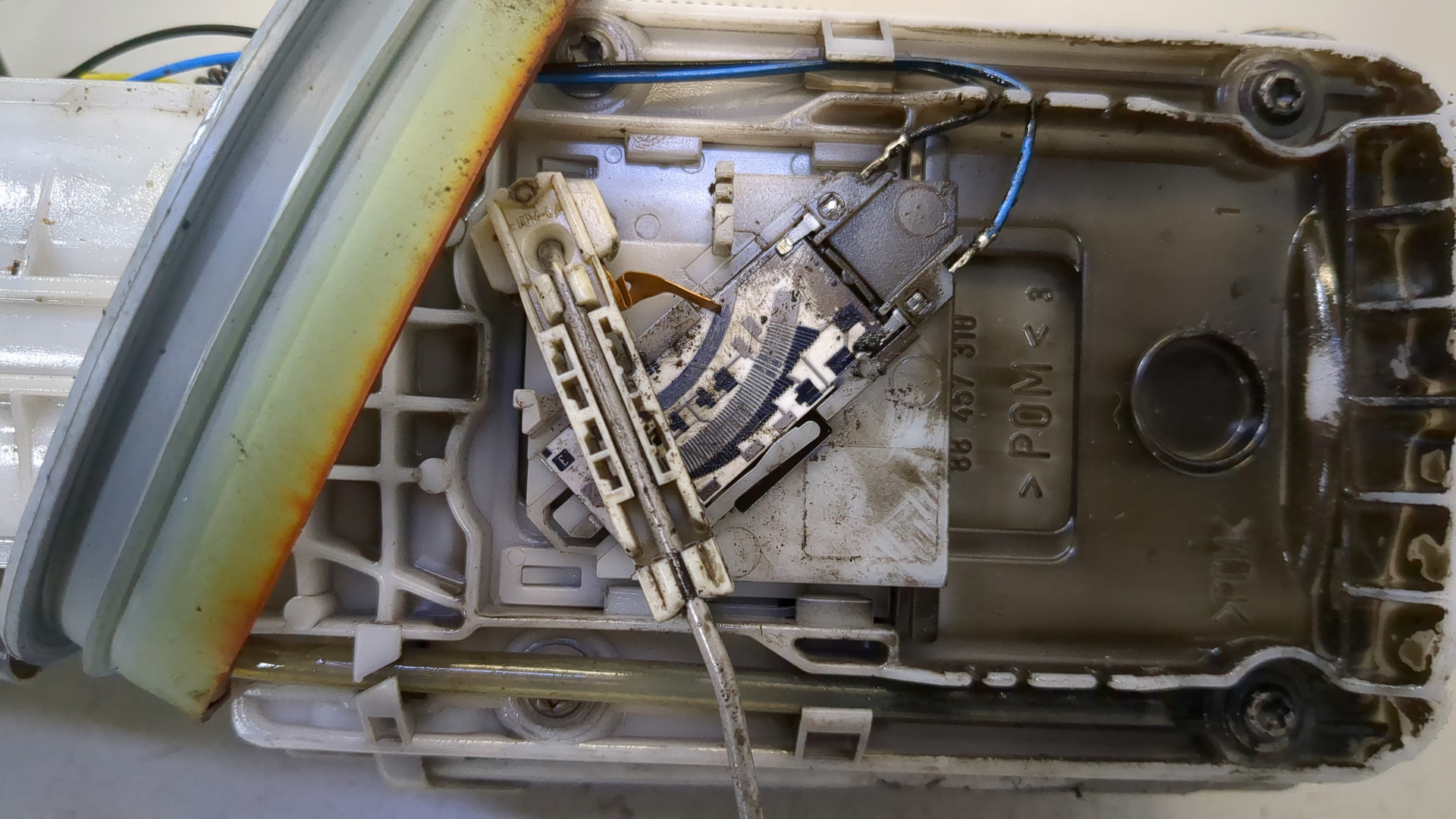 Насос топливный электрический