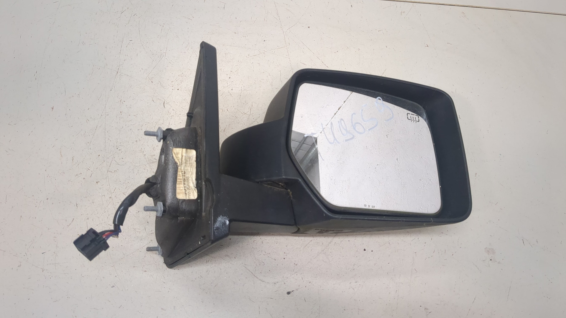 Зеркало правое электрическое