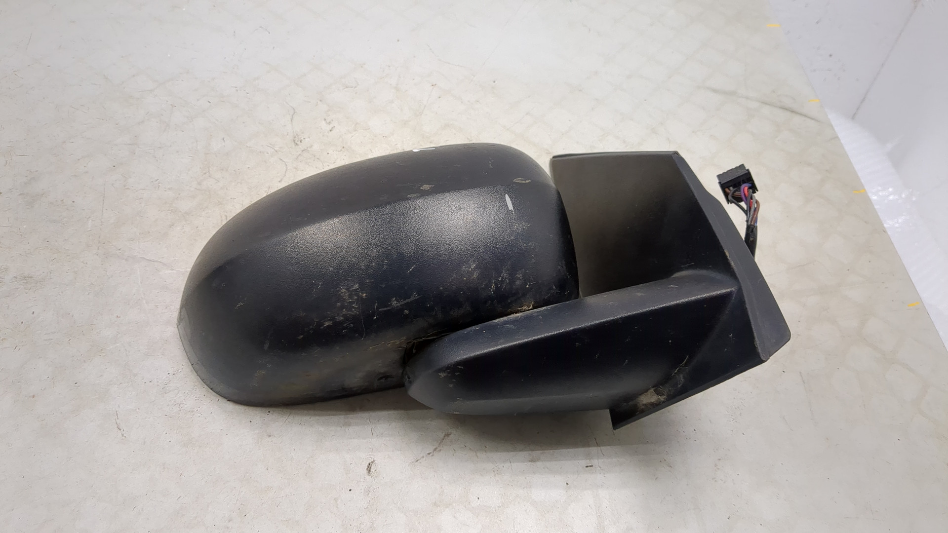 Зеркало правое электрическое