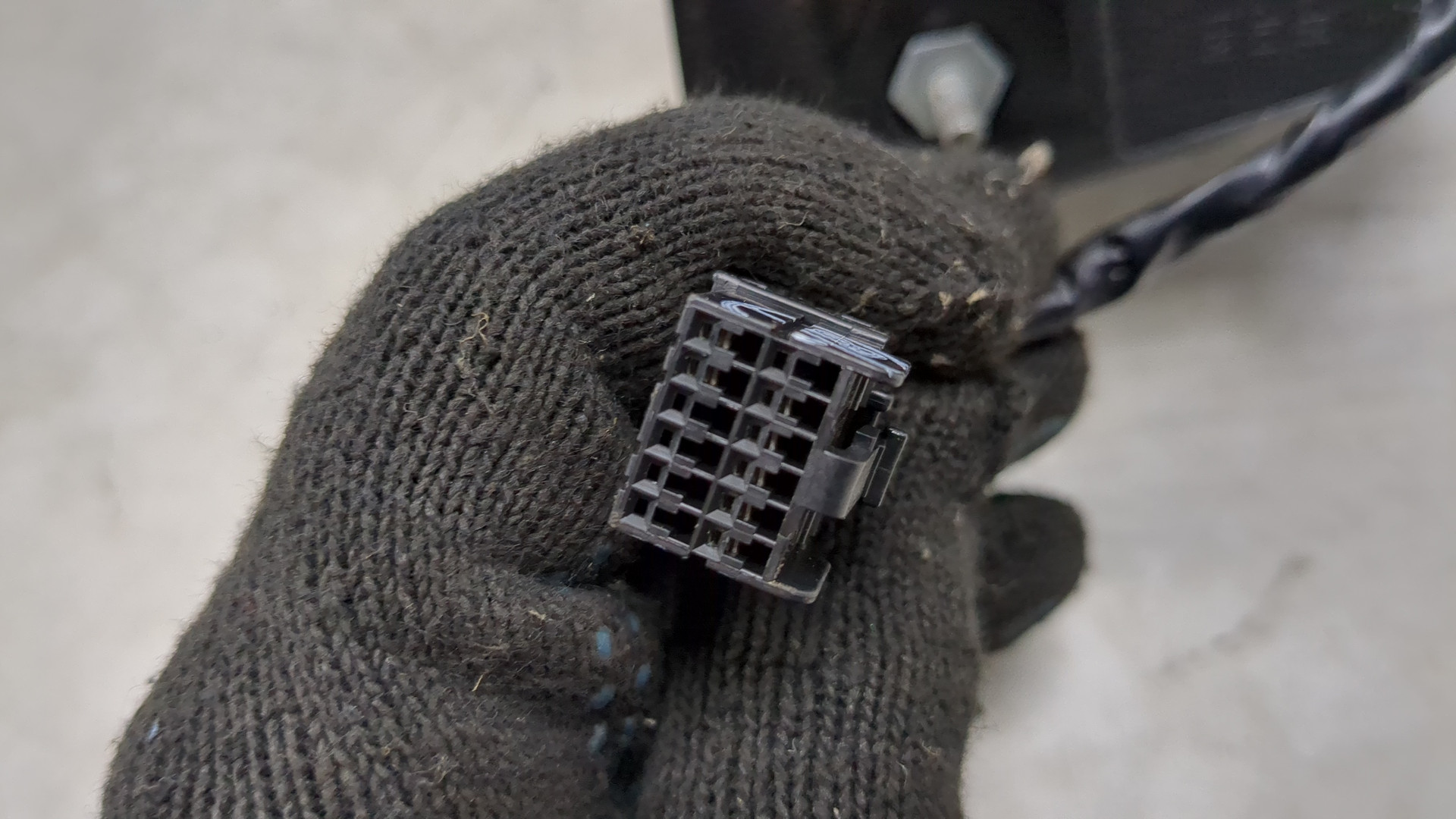 Зеркало правое электрическое