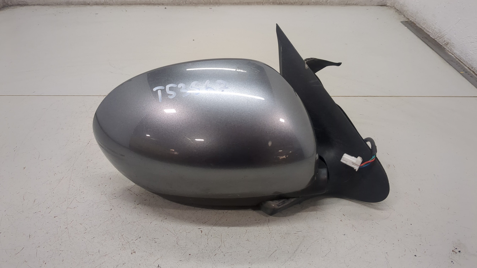 Зеркало правое электрическое