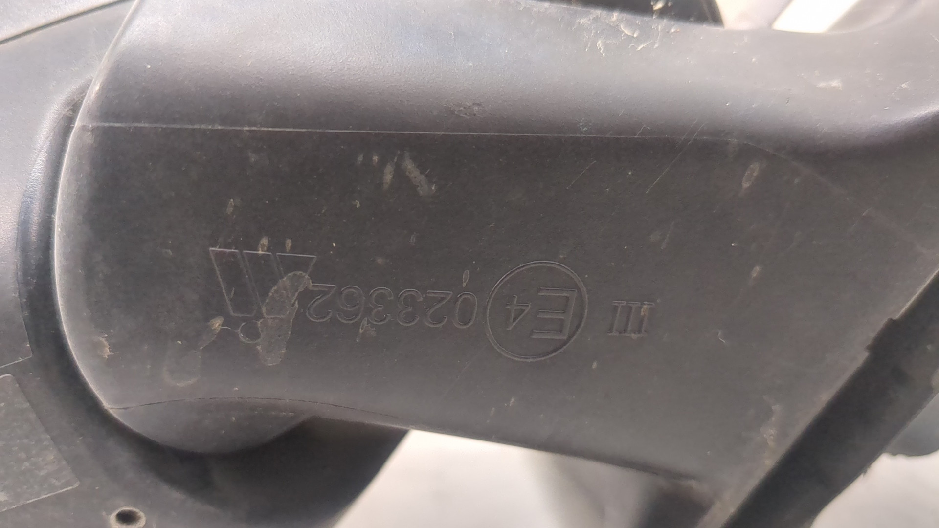 Зеркало правое электрическое