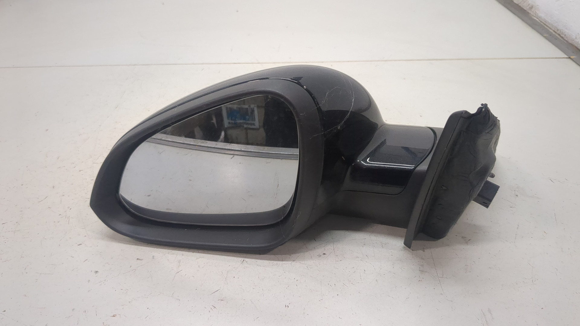 Зеркало левое электрическое