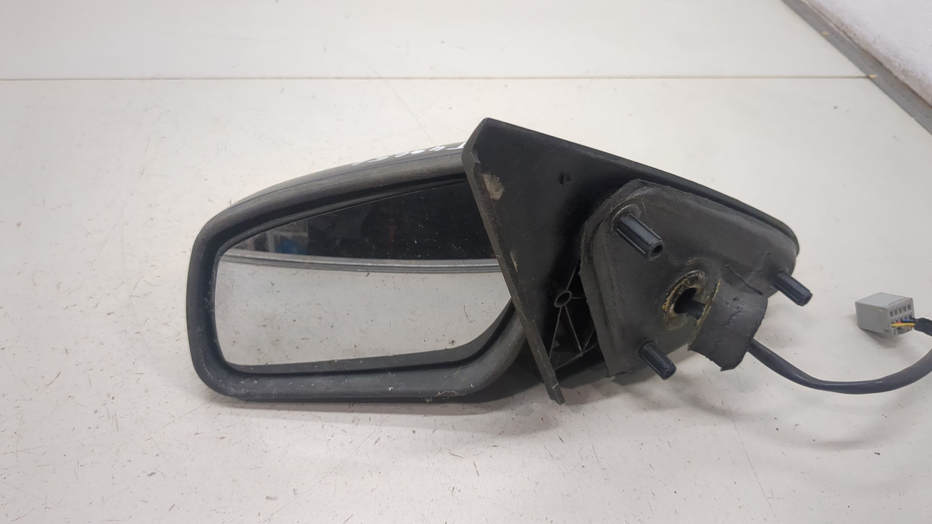 Зеркало левое электрическое