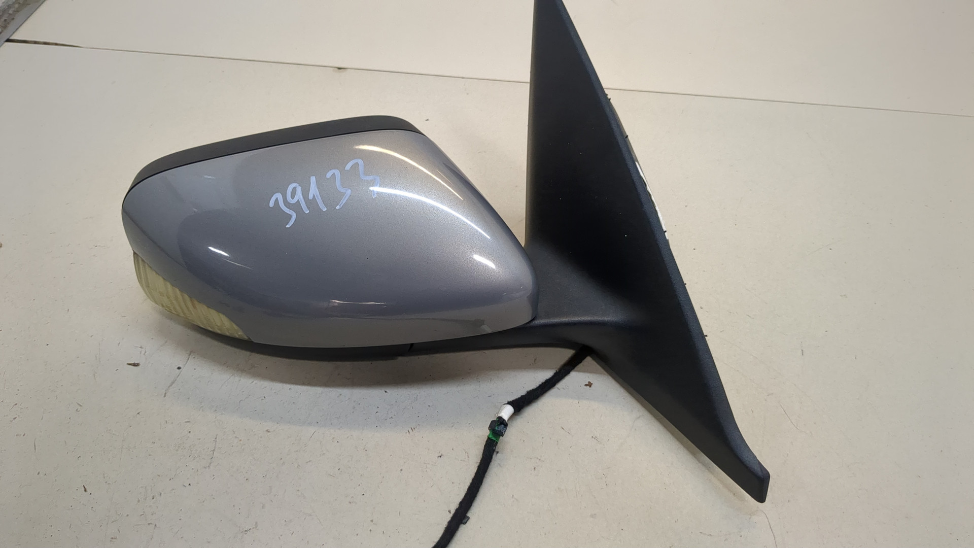 Зеркало правое электрическое