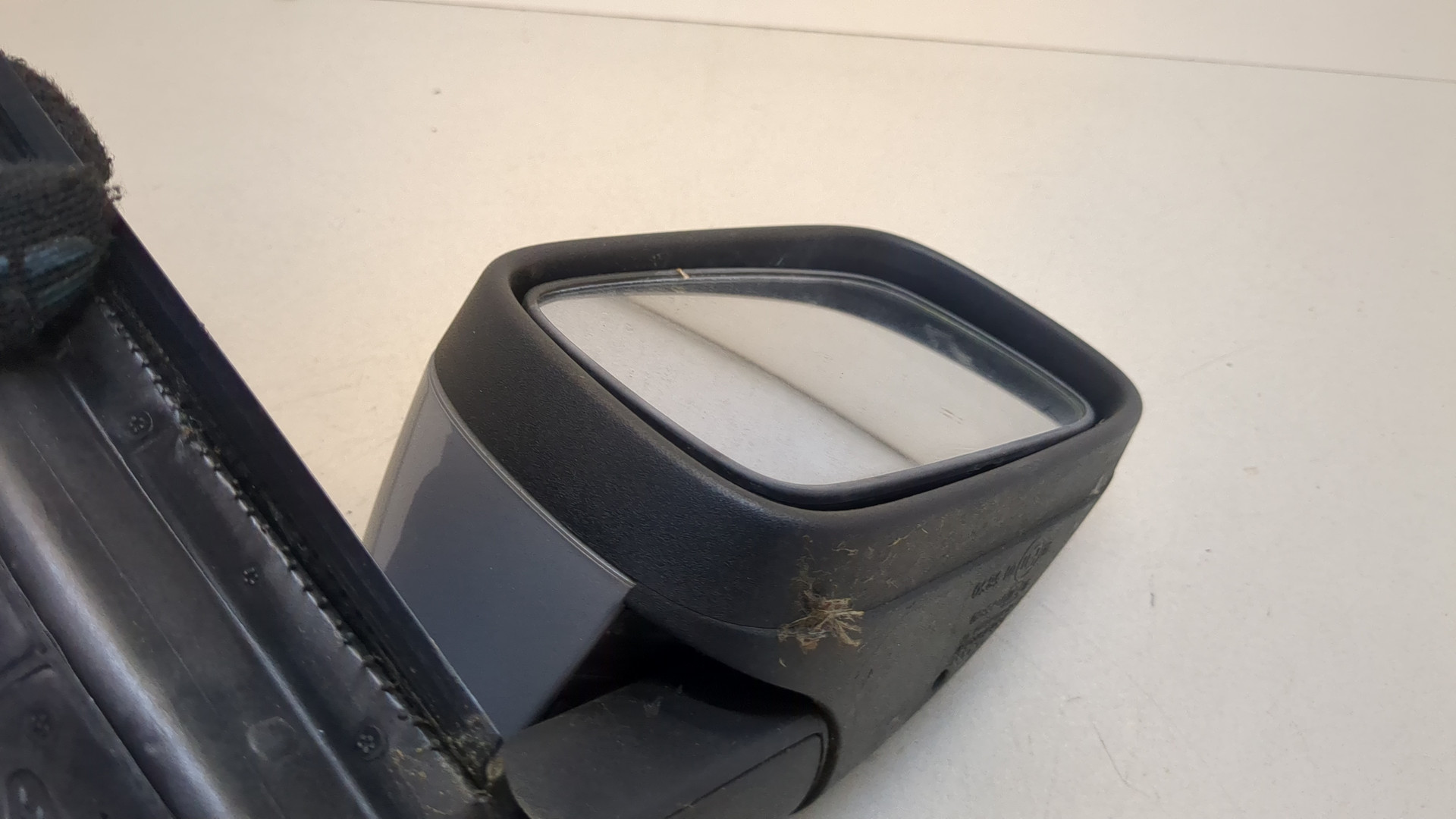 Зеркало правое электрическое