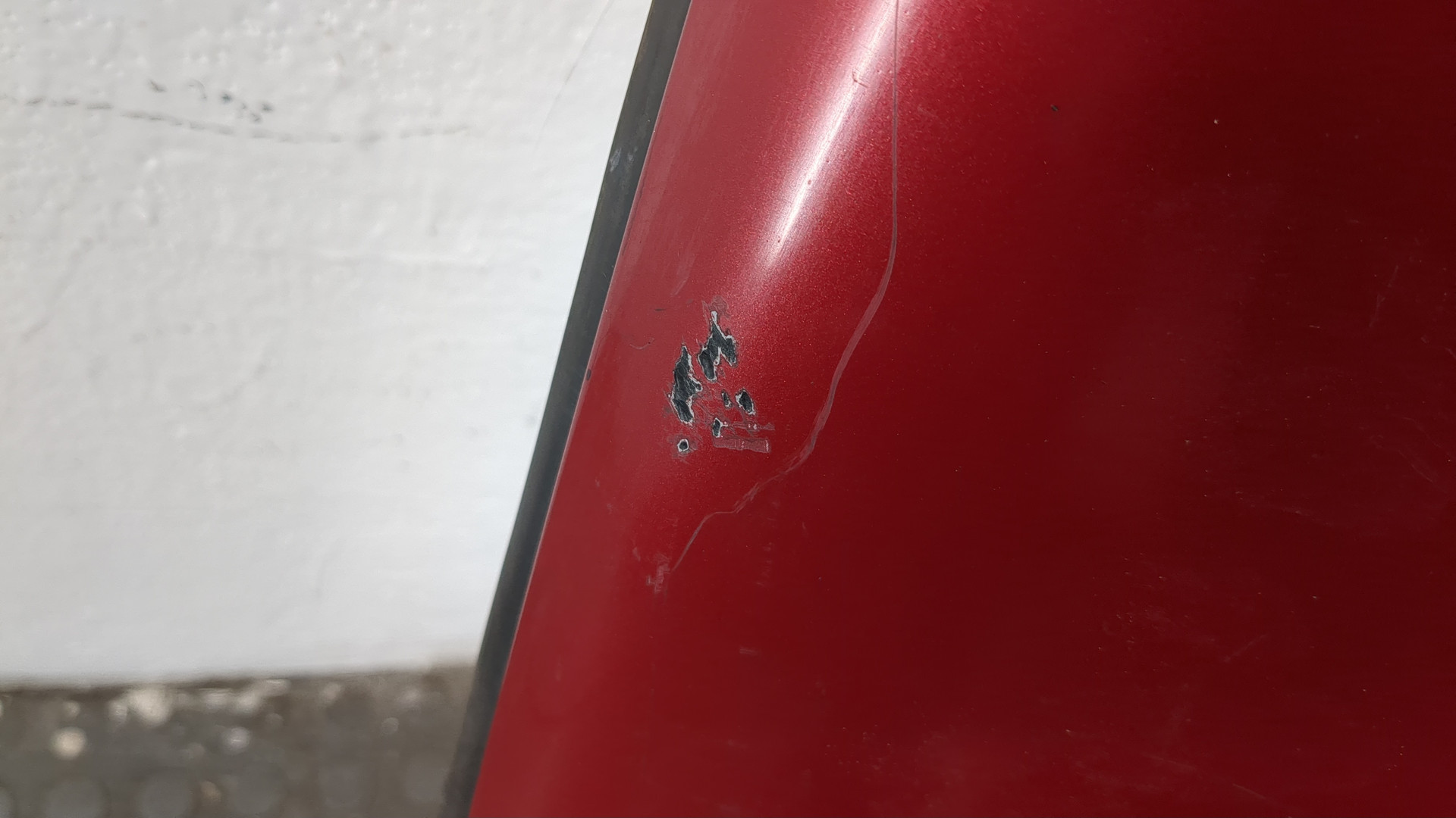 Крыло переднее правое