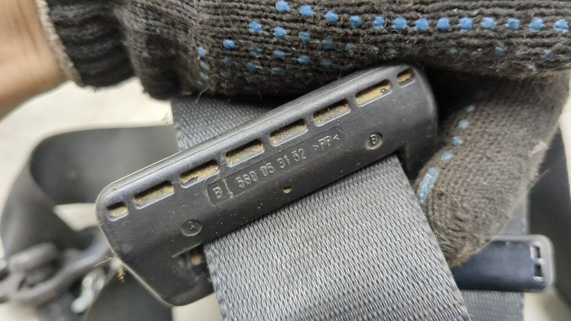 Ремень безопасности