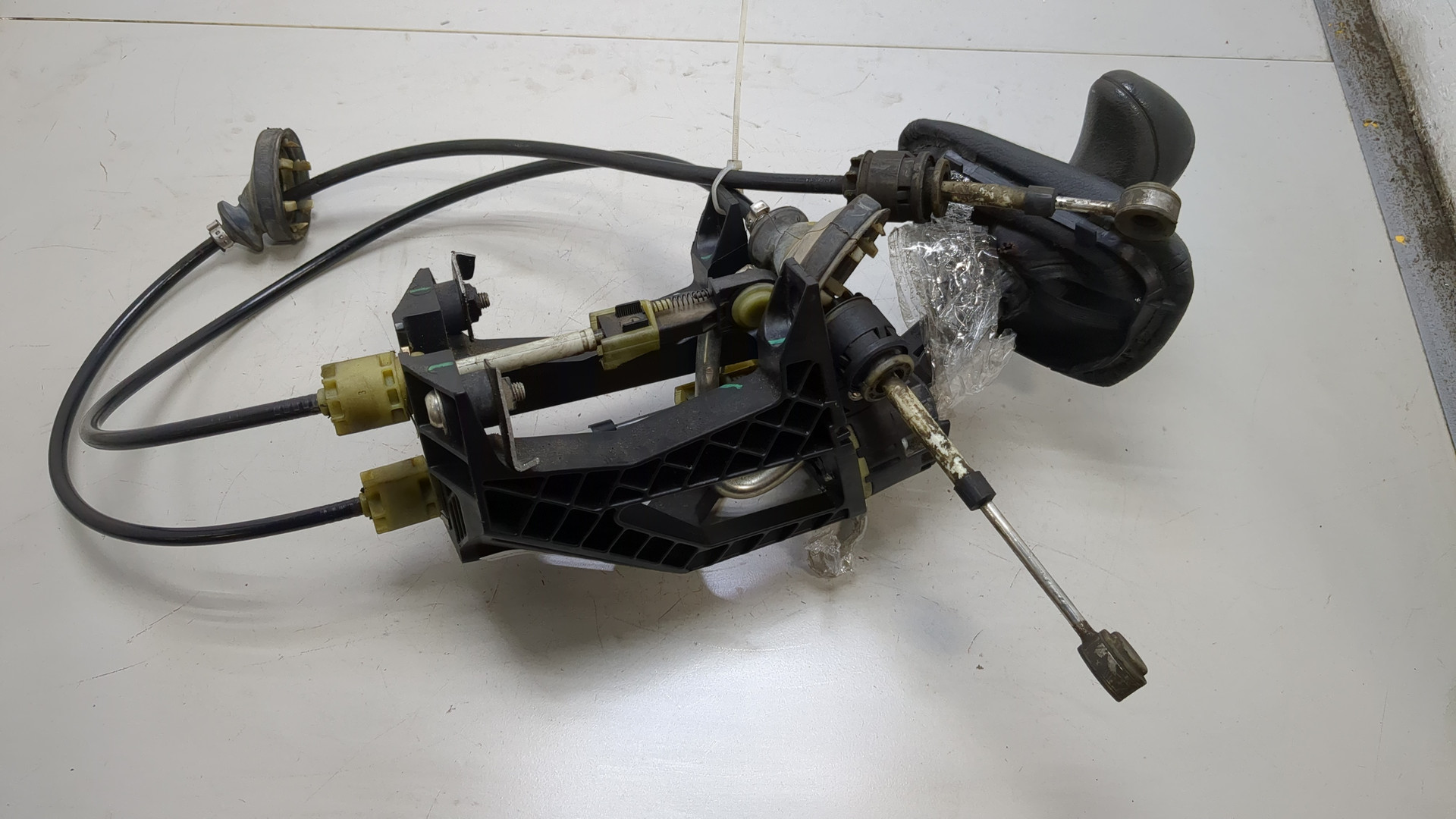 Кулиса МКПП / АКПП