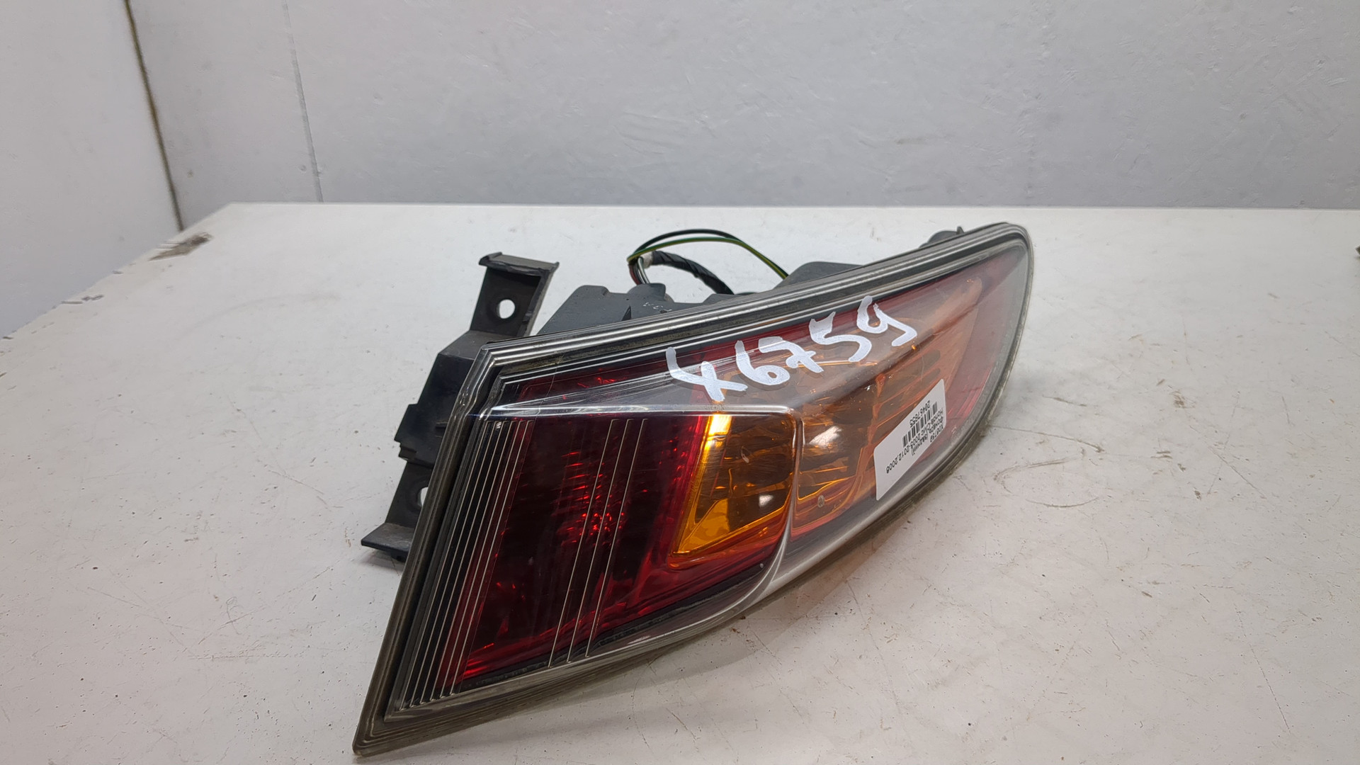 Фонарь задний правый