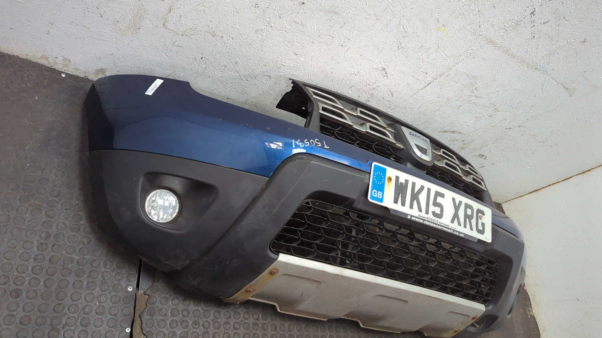 Бампер передний