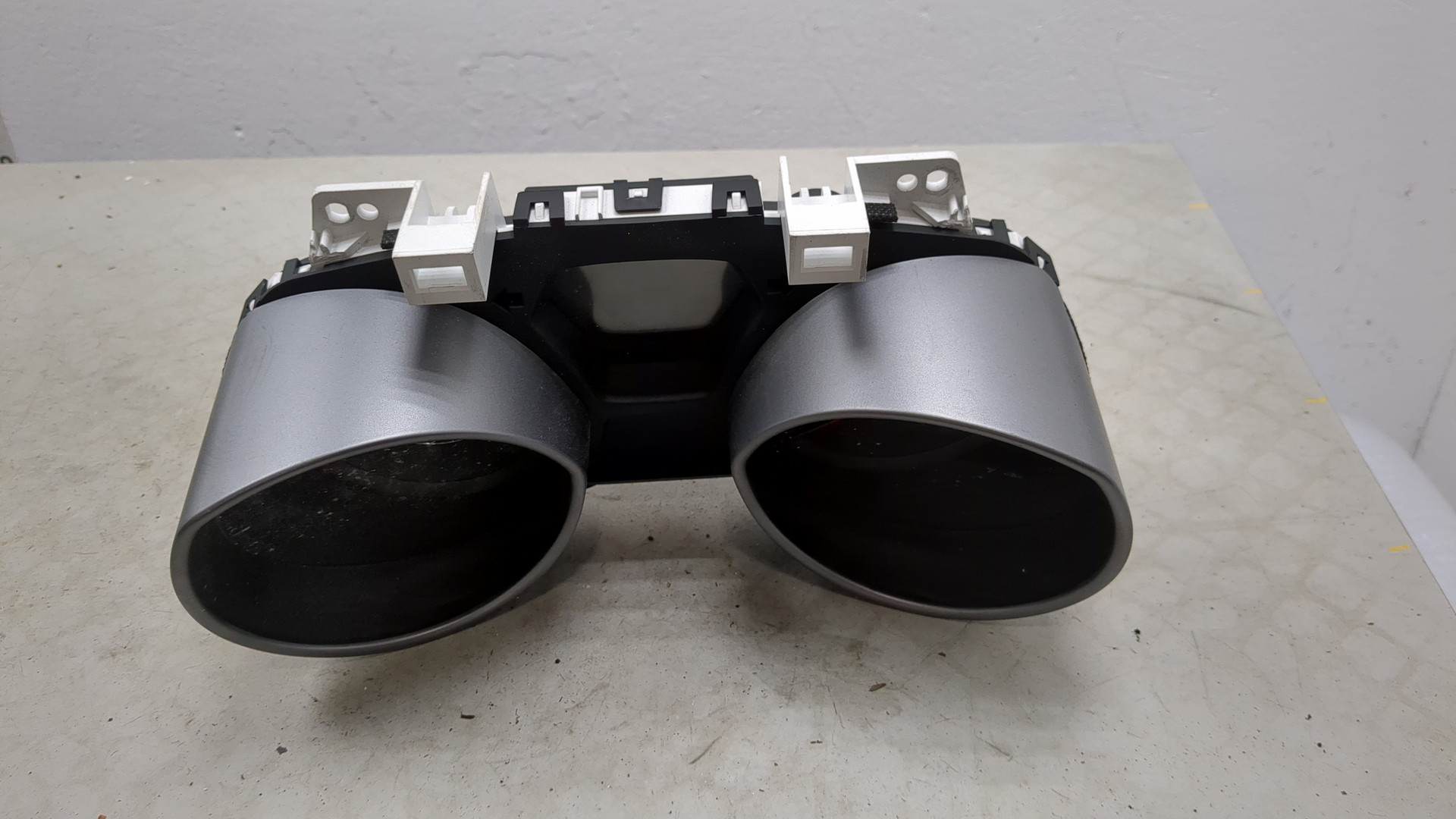 Панель приборов