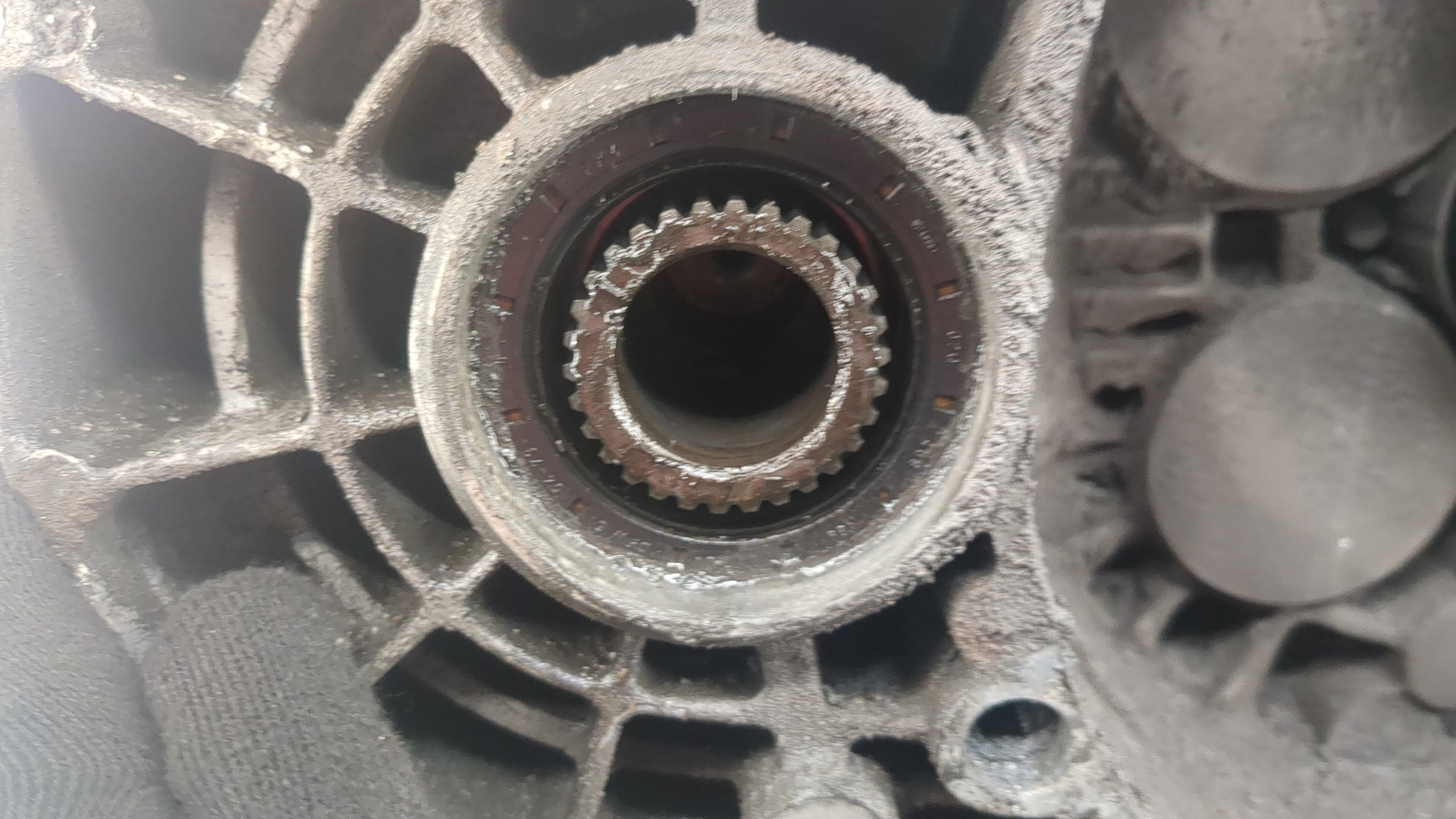 МКПП (механическая коробка переключения передач)