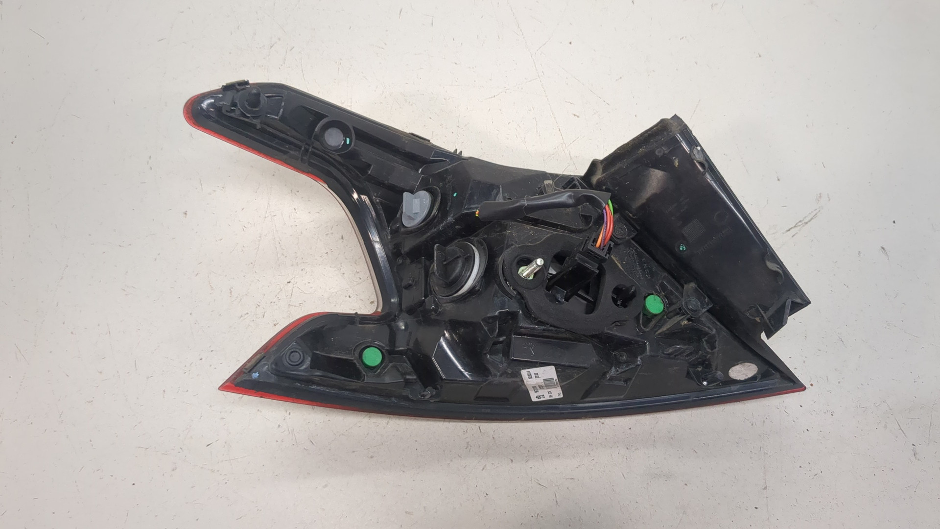 Фонарь задний правый