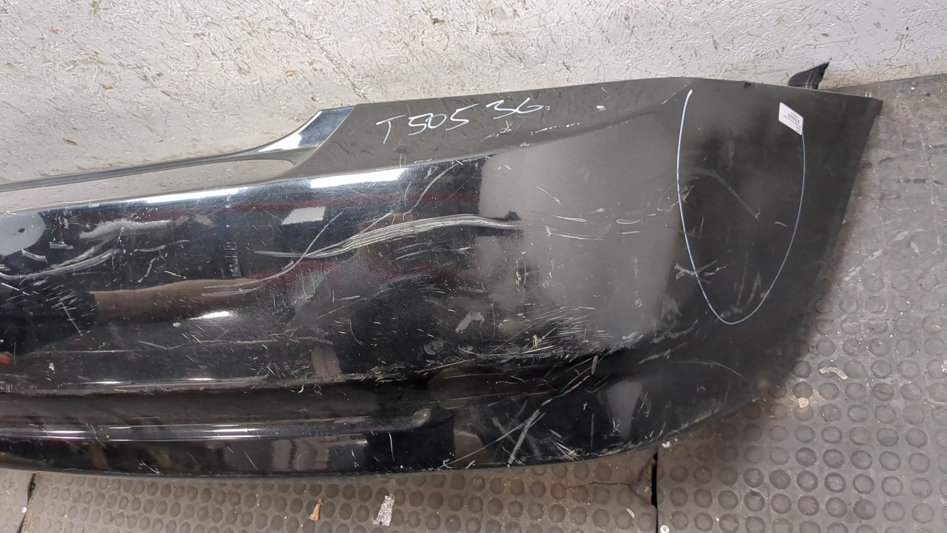 Бампер задний