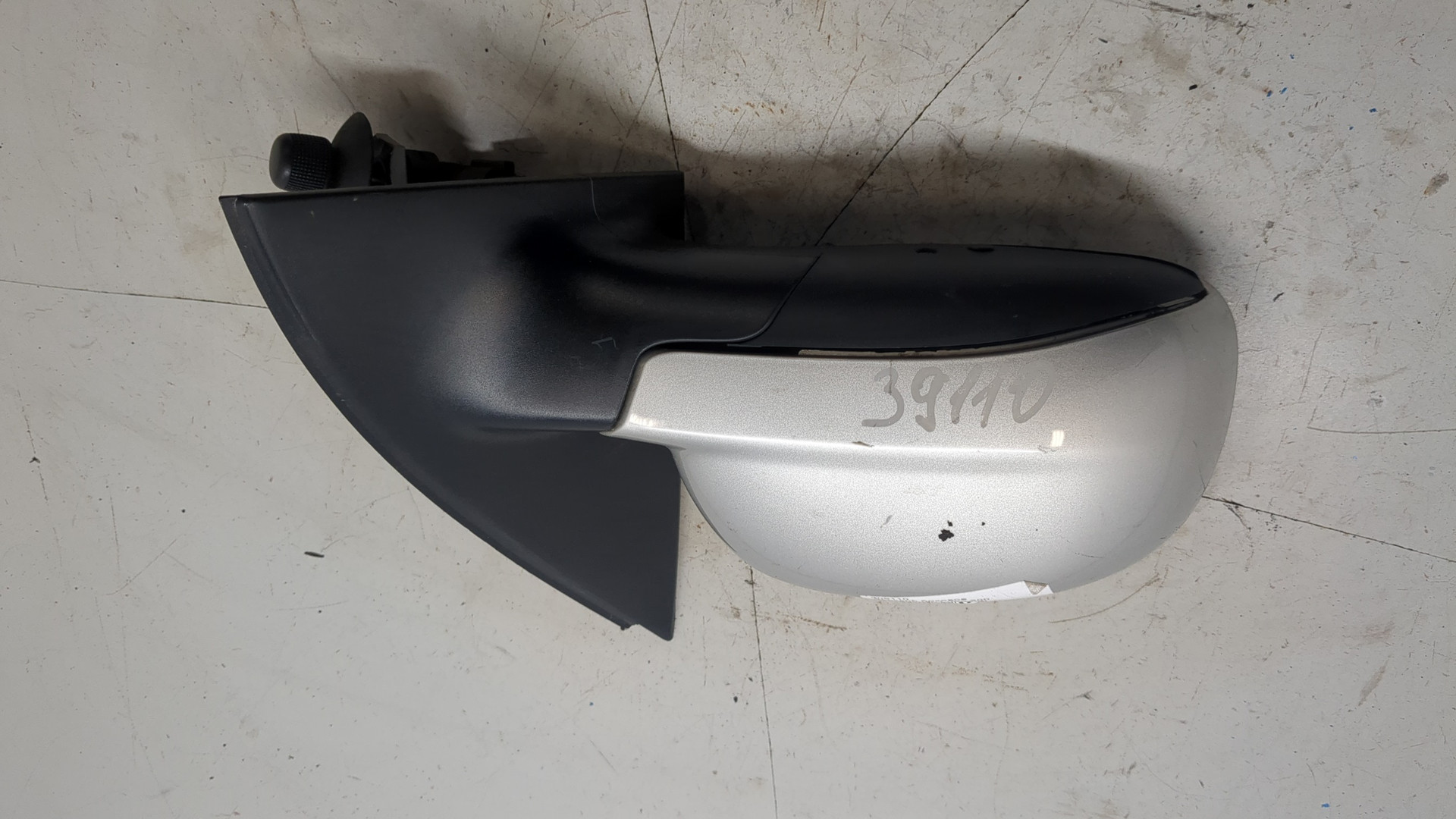 Зеркало правое электрическое