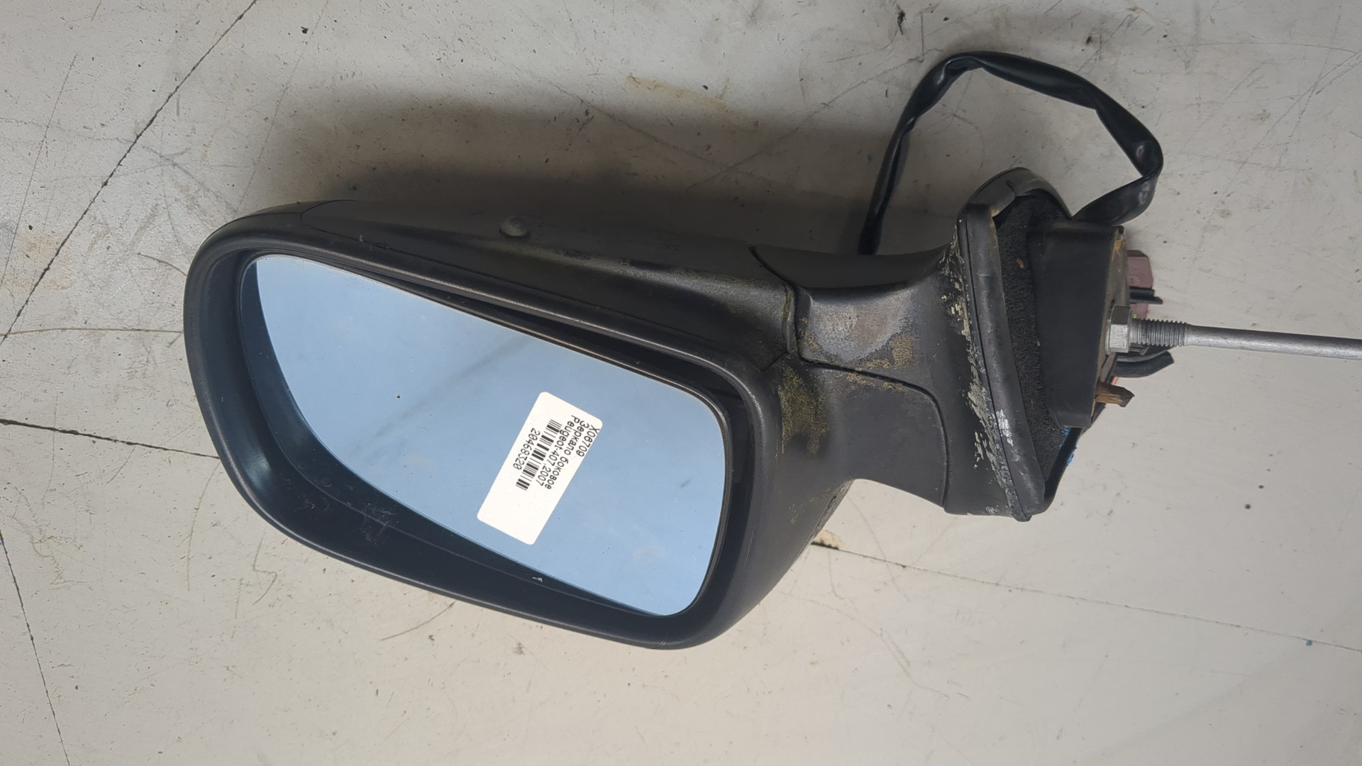 Зеркало правое электрическое