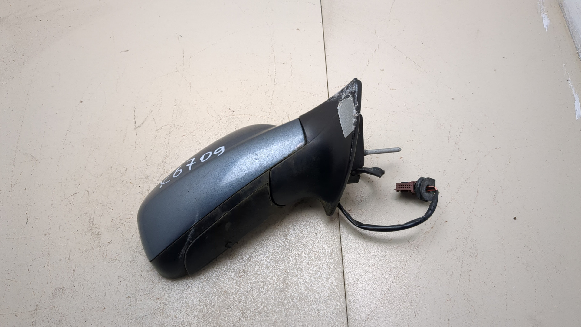 Зеркало правое электрическое