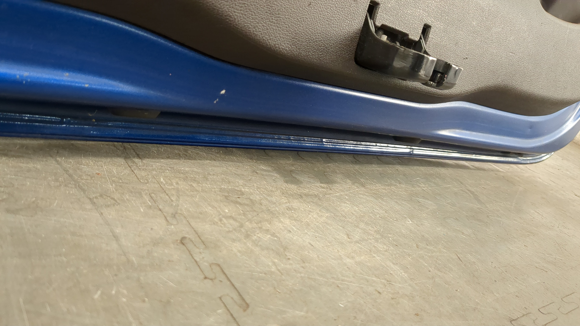 Дверь багажника