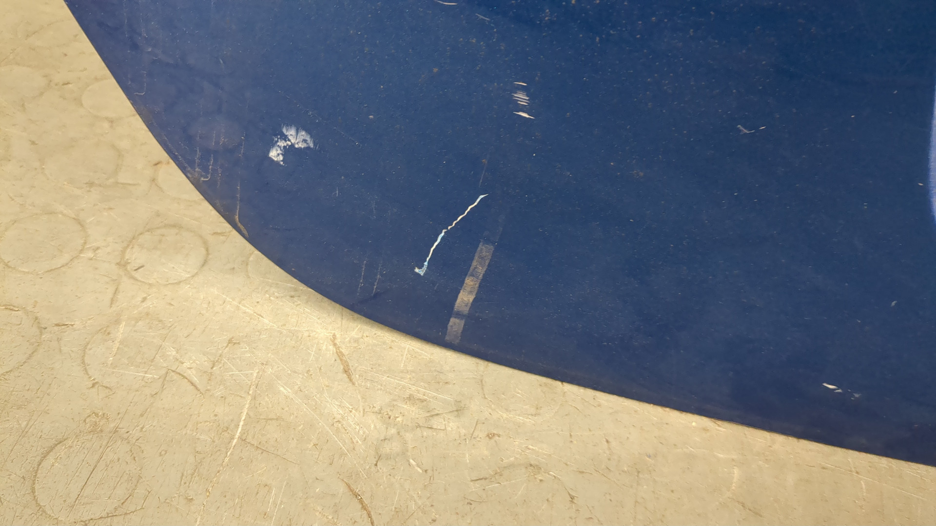 Дверь багажника