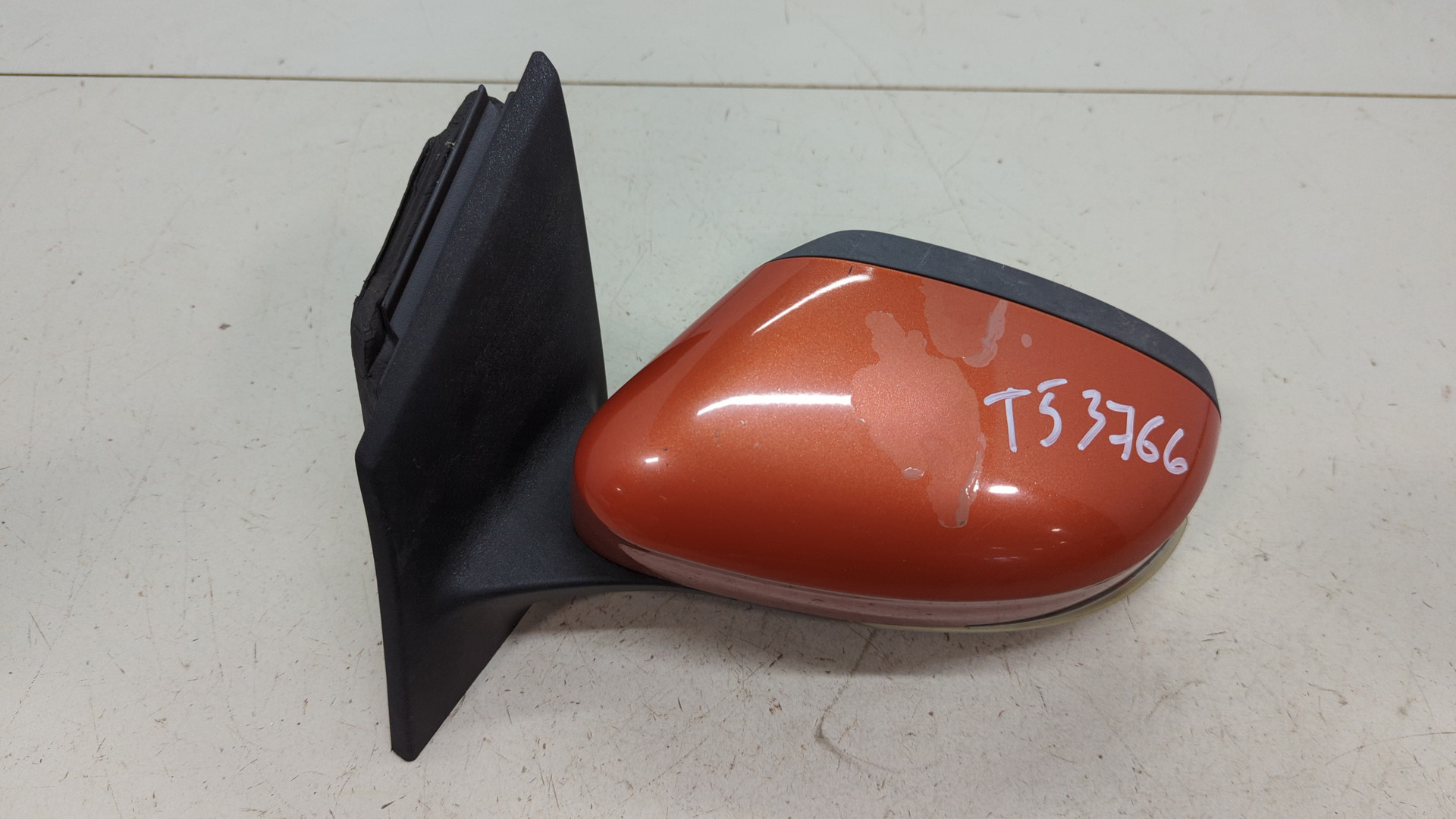 Зеркало левое электрическое